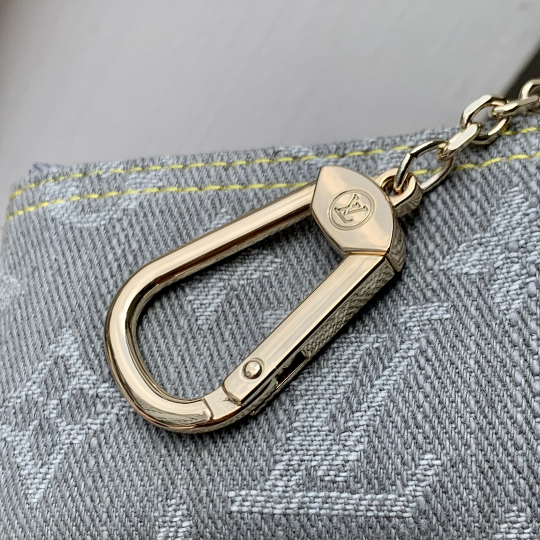 L0vis Vvtt0n Monogram DenimWallet - 12 x 7 x 1.5CM