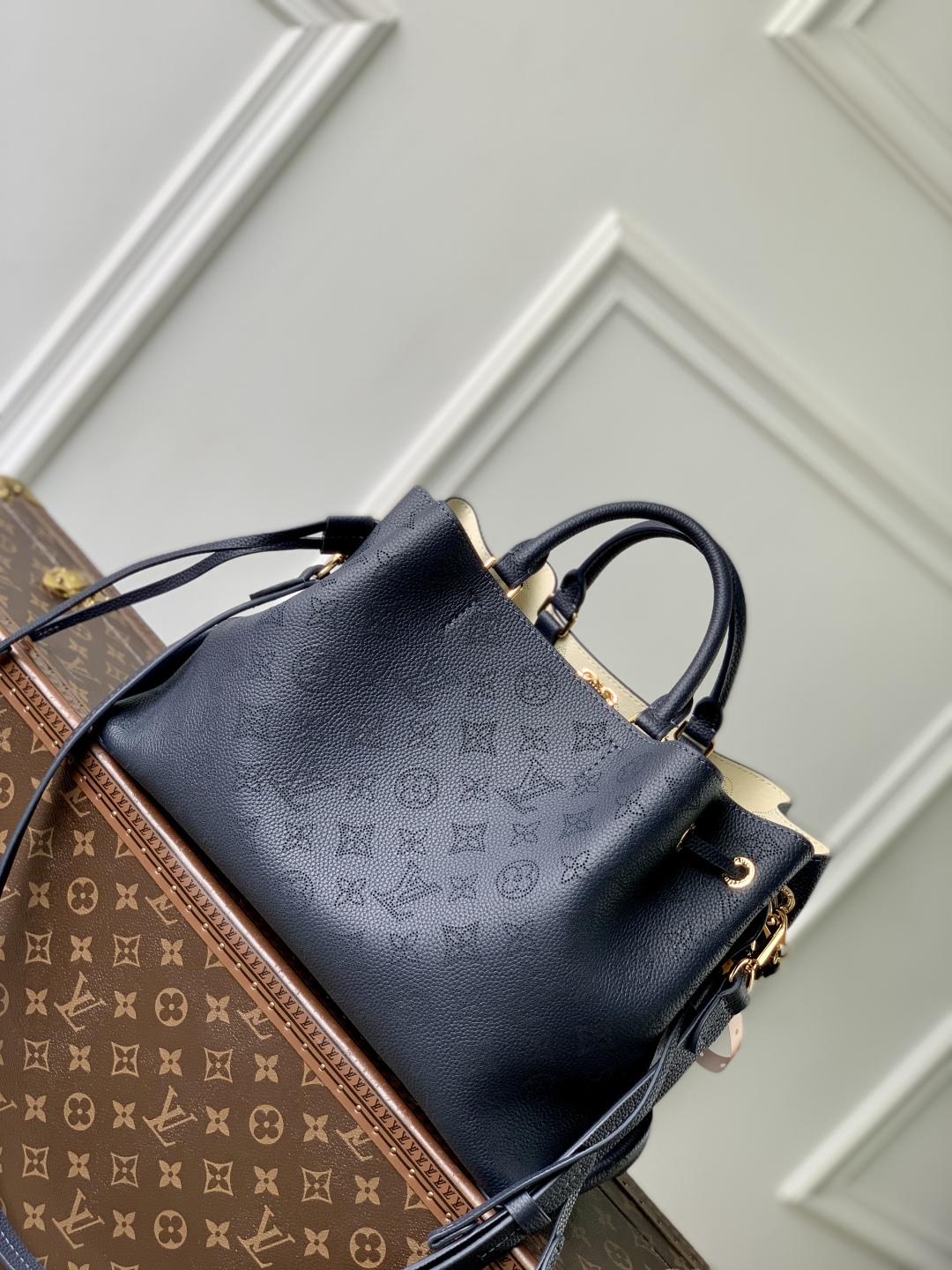 L0vis Vvtt0n Bella Tote Bag-32*23*13CM