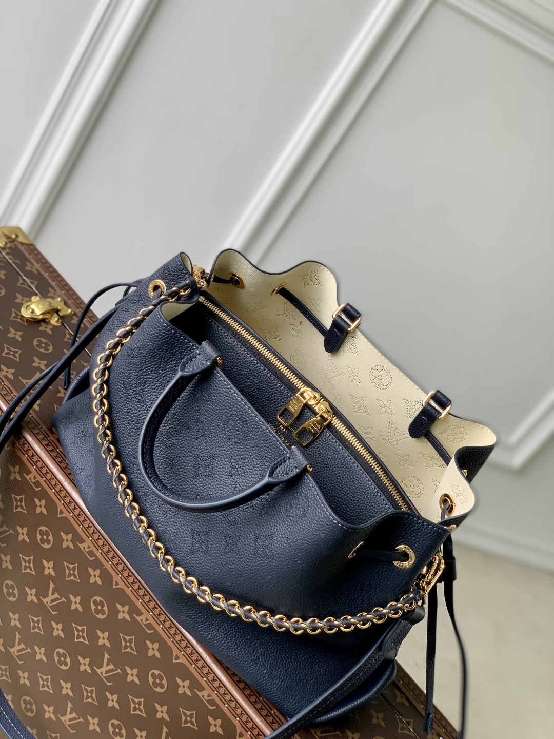 L0vis Vvtt0n Bella Tote Bag-32*23*13CM