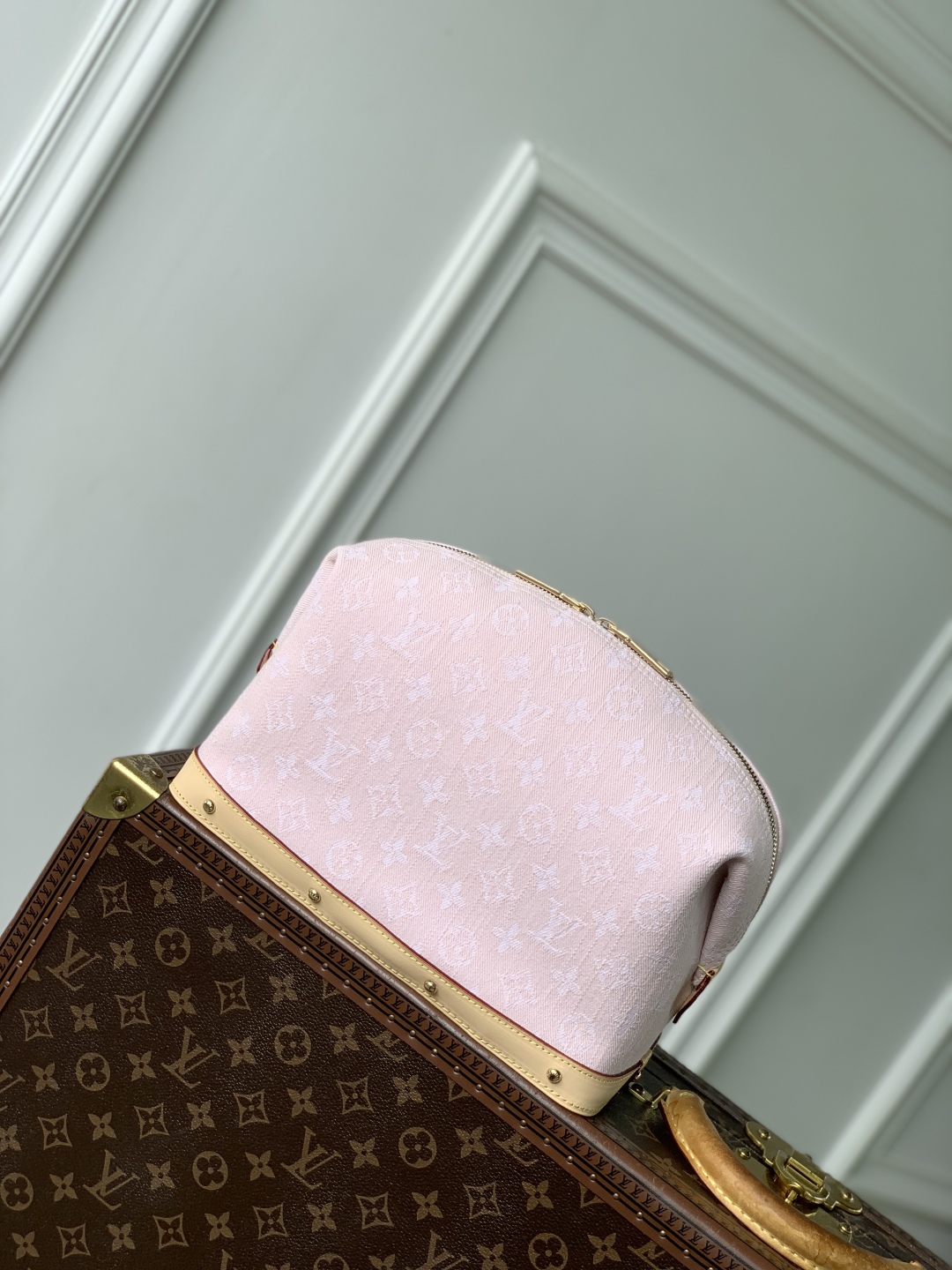 l0vis Vvtt0n pochette cosmétique-27 x 18 x9cm