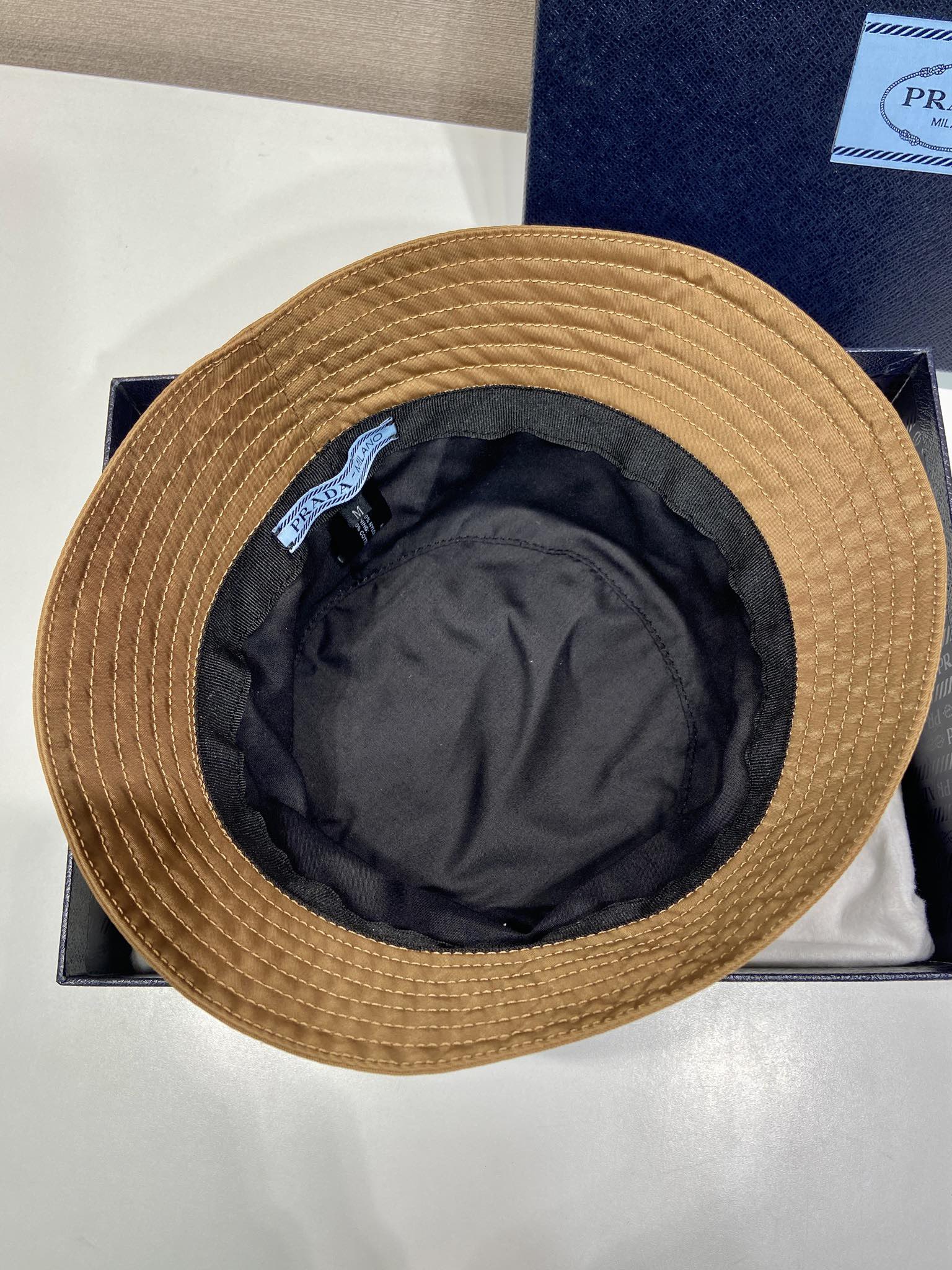 Pra*a Hats
