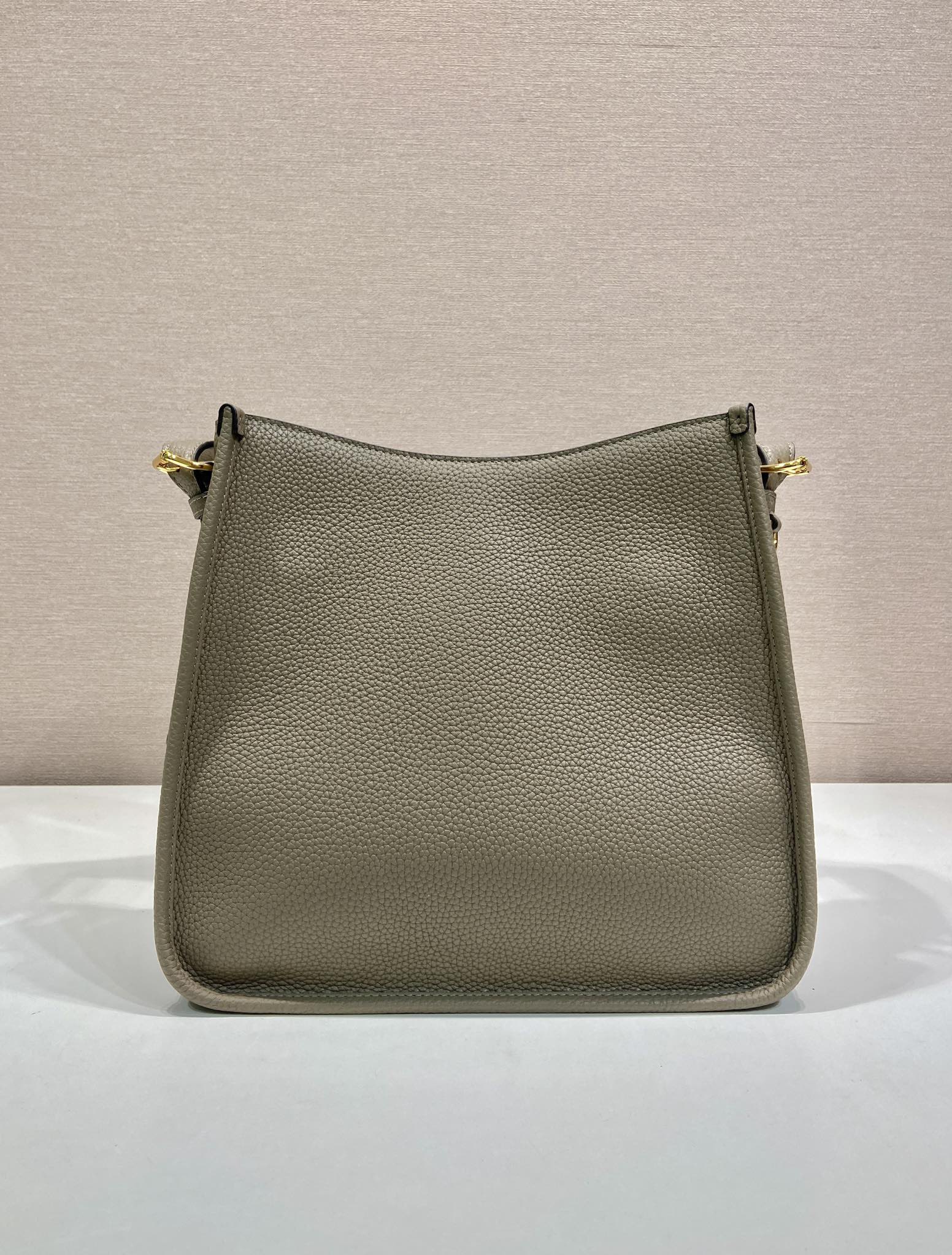 Pra*a 1BC073 Tote-30*28*12CM