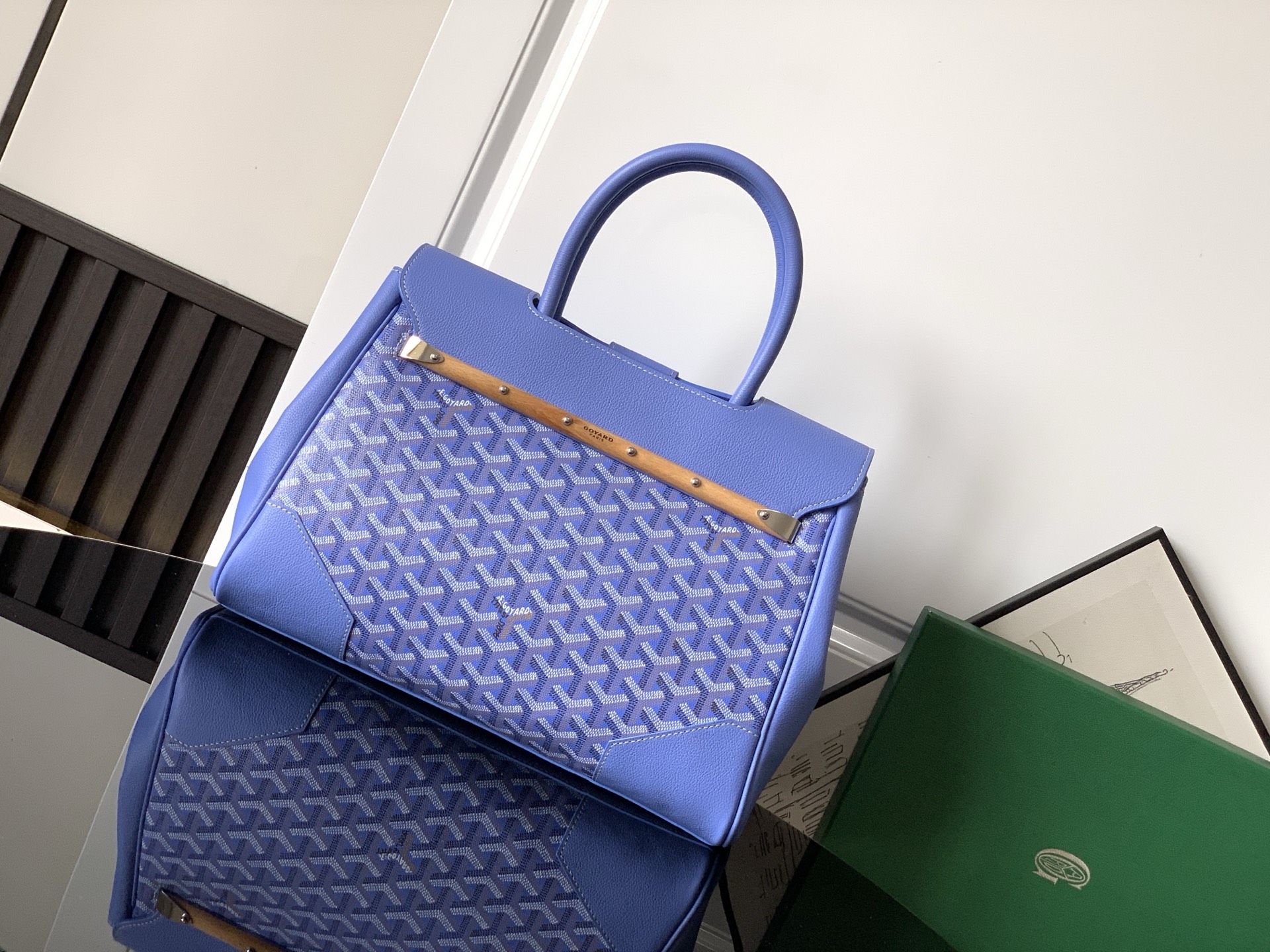 G09ard Saigon VIC Tote-34×25×16CM