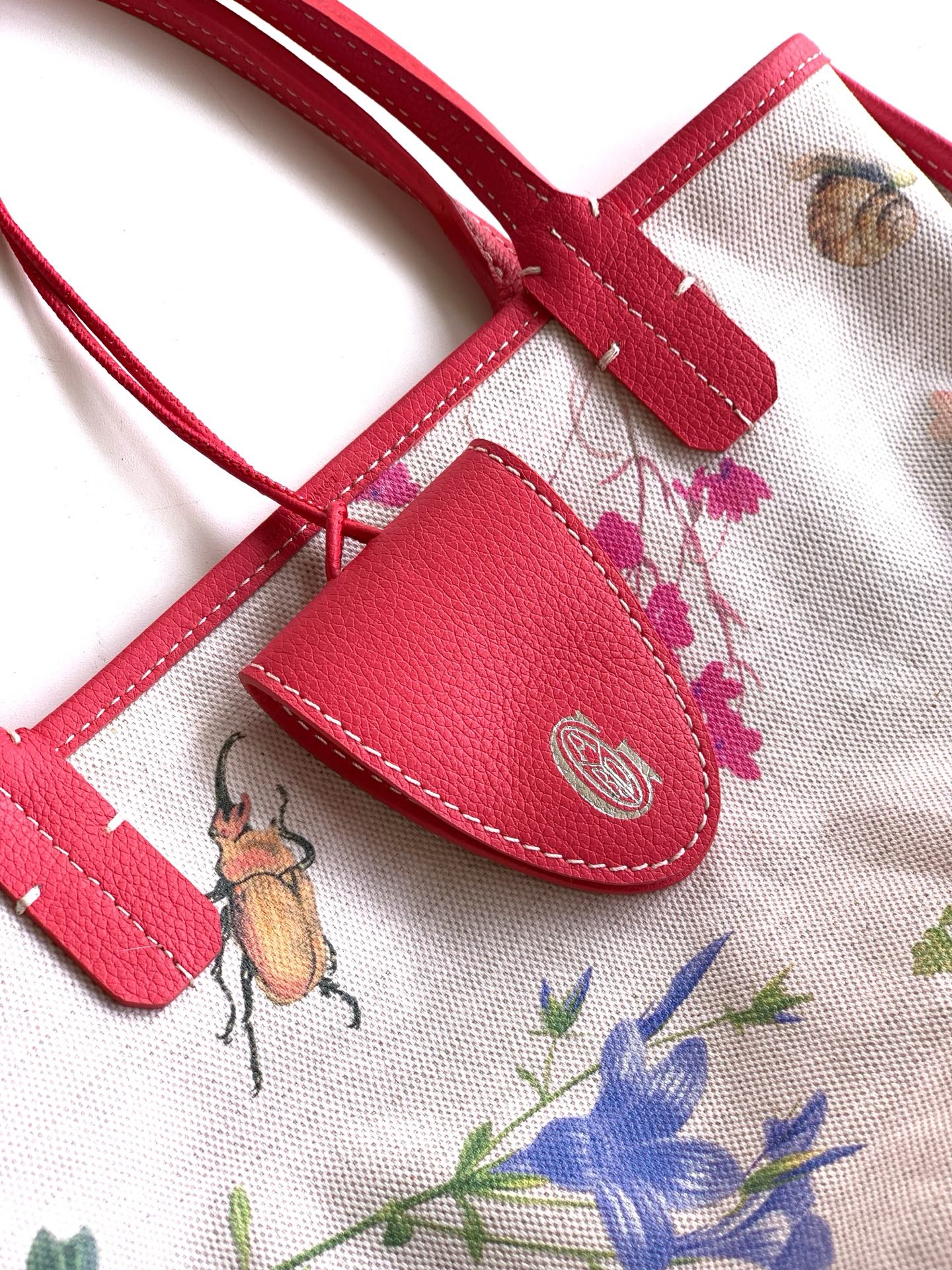 G09ard Anjou Mini Handbags-20*10*20CM