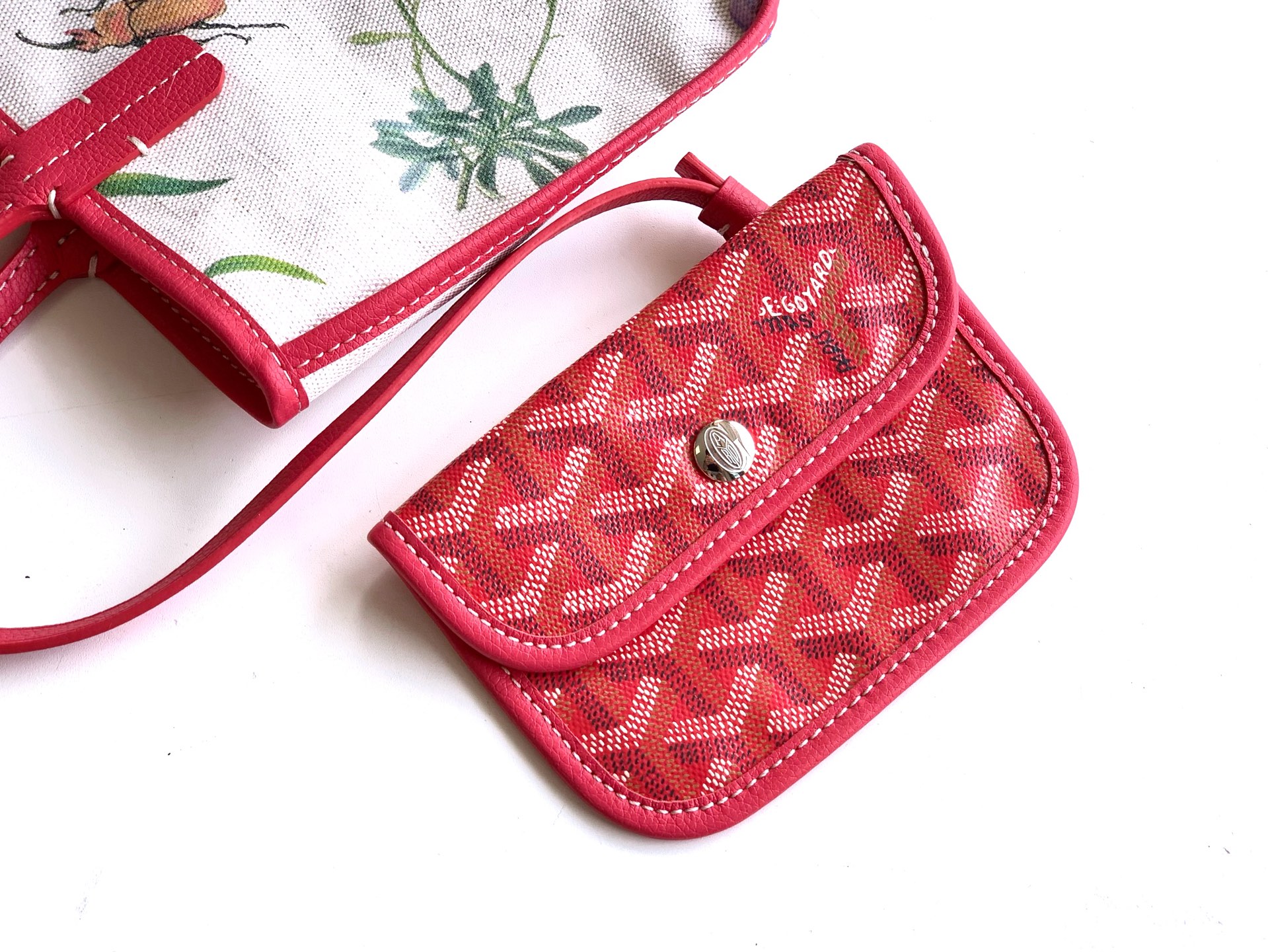 G09ard Anjou Mini Handbags-20*10*20CM