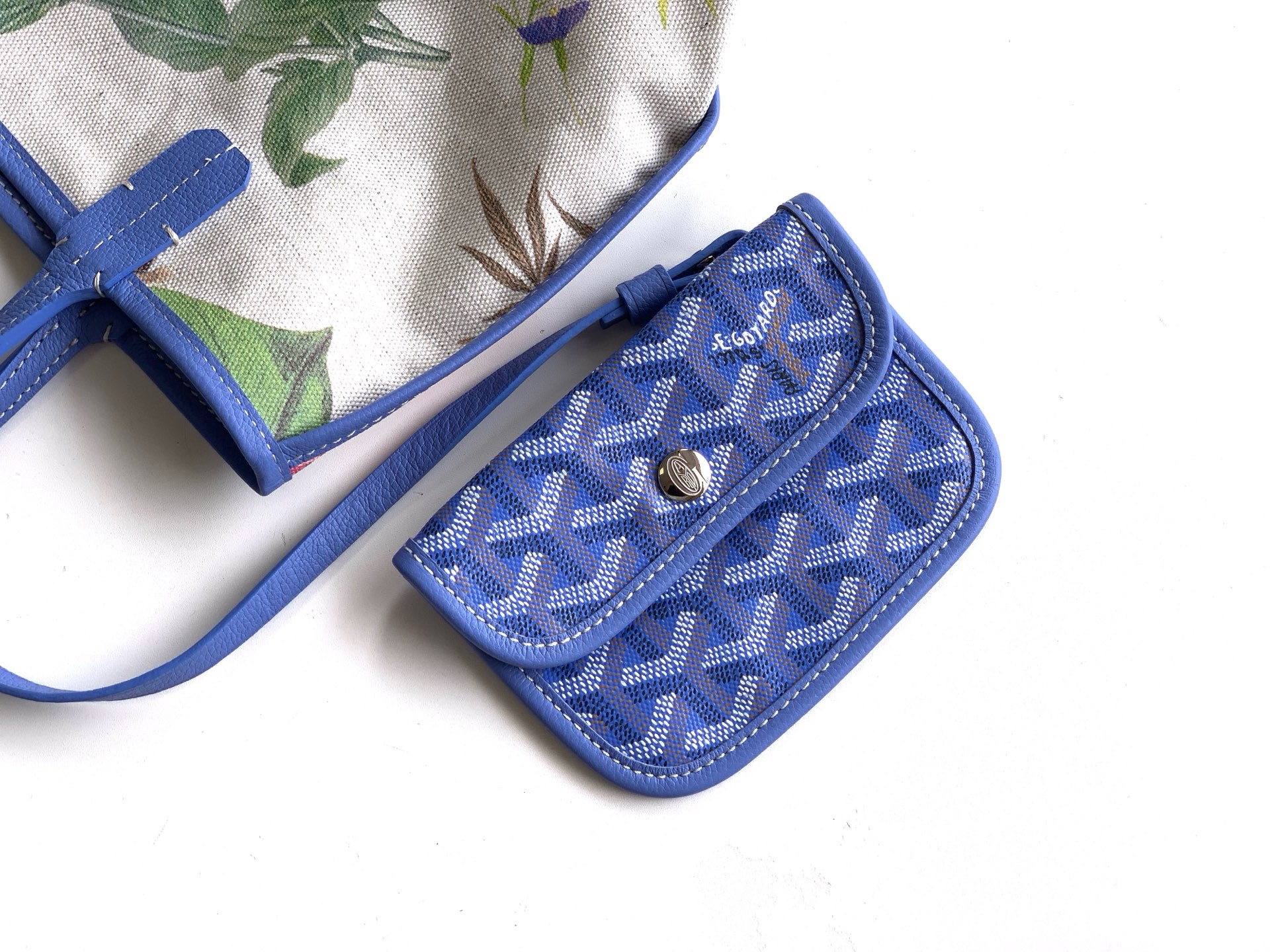 G09ard Anjou Mini Handbags-20*10*20CM