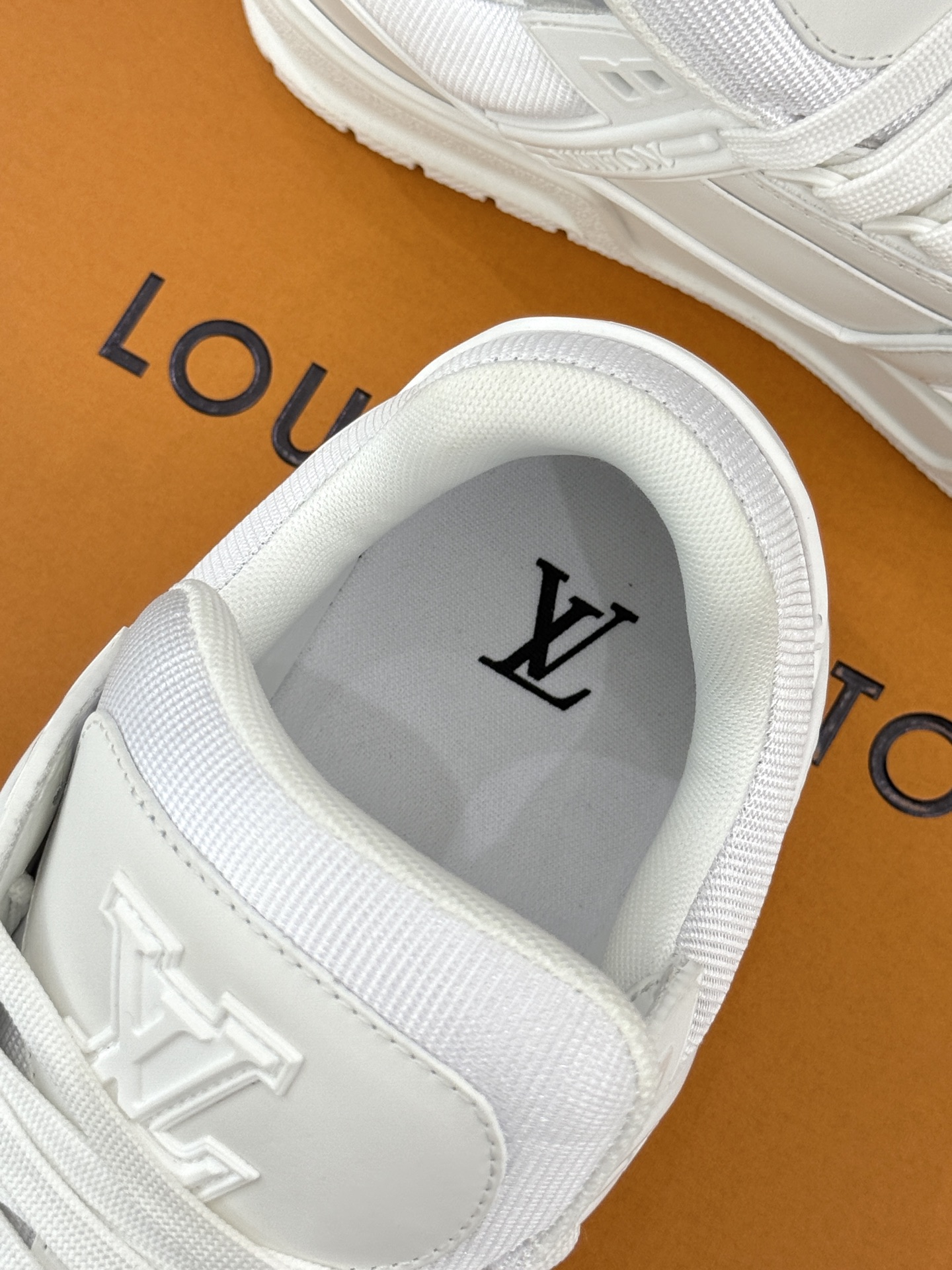 LV Trainer Sneaker (EU35-46)