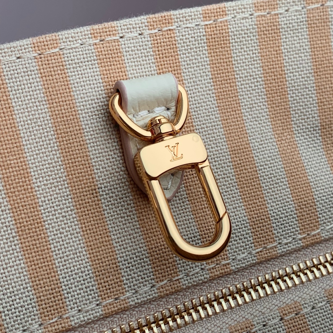 L0vis Vvtt0n OnTheGo Monogram Bold Handbag-M14576-19 x 11.5 x 25CM