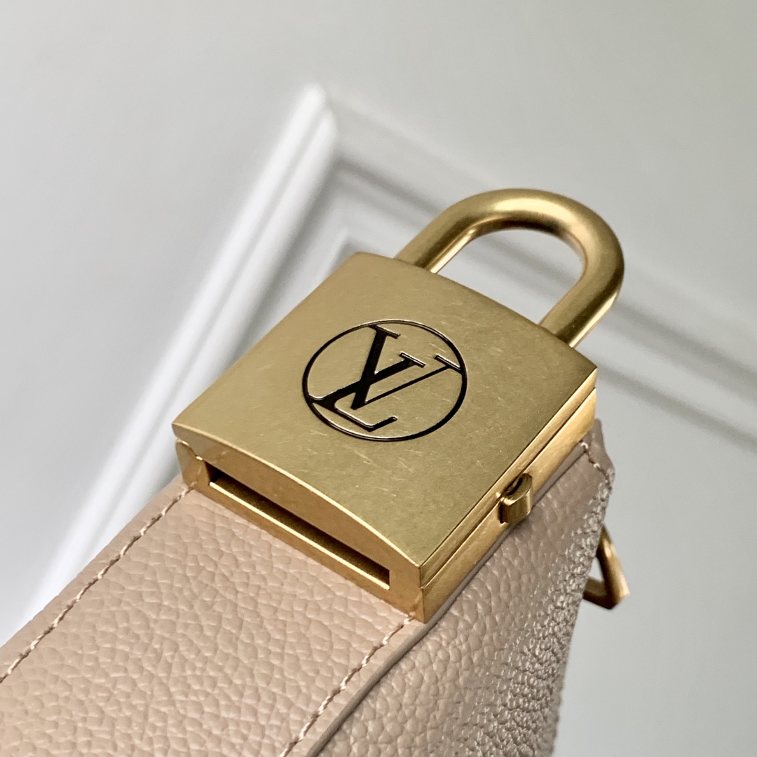 L0vis Vvtt0n Low Key Cookie Bag-M14417-26 x 5 x 32CM