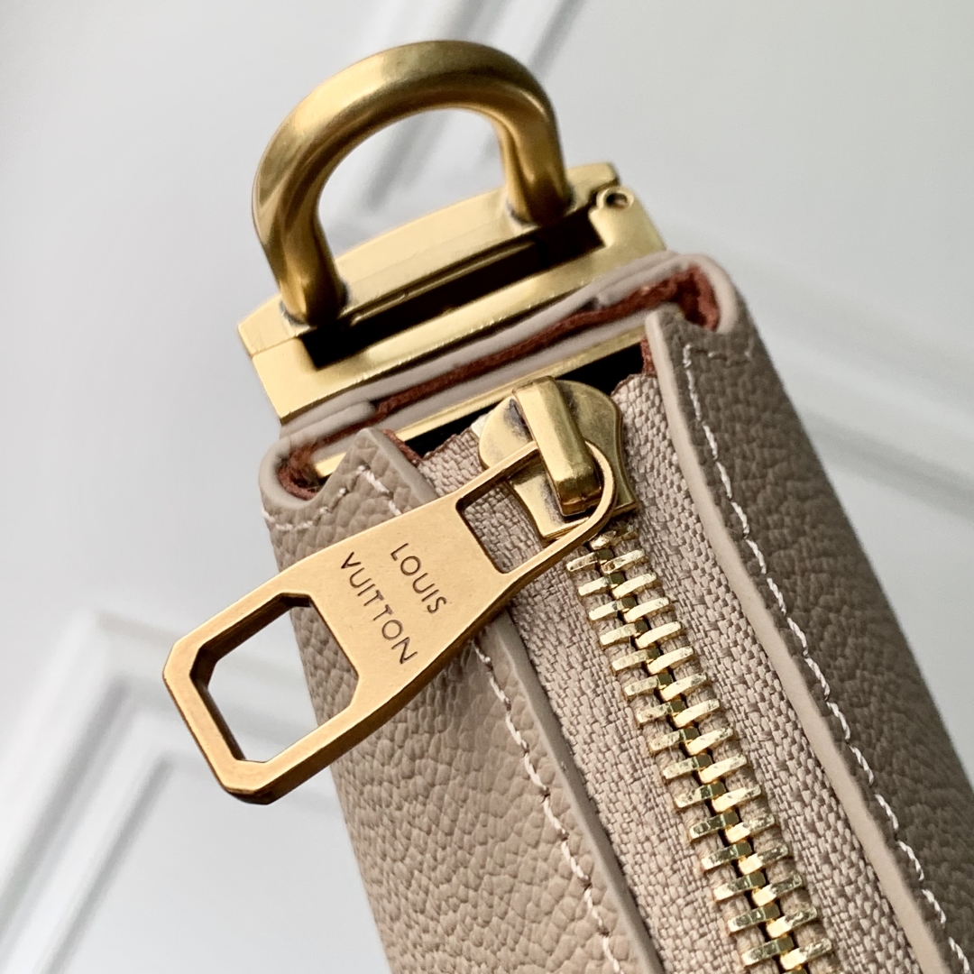 L0vis Vvtt0n Low Key Cookie Bag-M14417-26 x 5 x 32CM