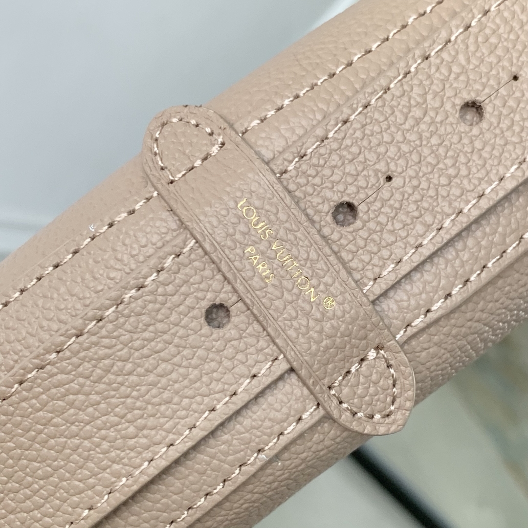 L0vis Vvtt0n Low Key Cookie Bag-M14417-26 x 5 x 32CM