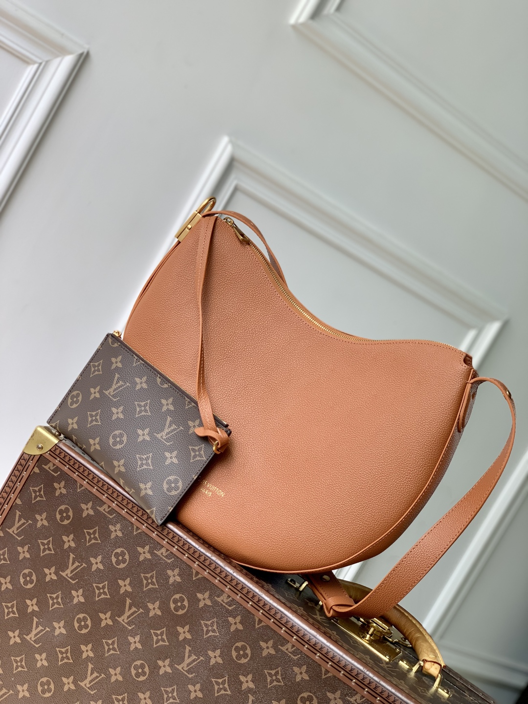 L0vis Vvtt0n Low Key Cookie Bag-M14417-26 x 5 x 32CM
