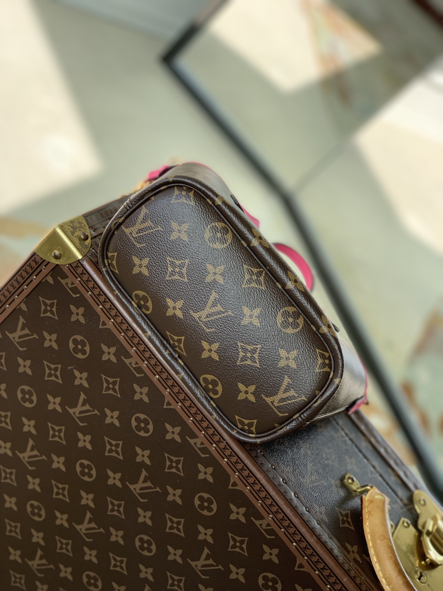 L0vis Vvtt0n Neverfull Bandoulière Inside Out BB-M12099-24 x 14 x 9CM