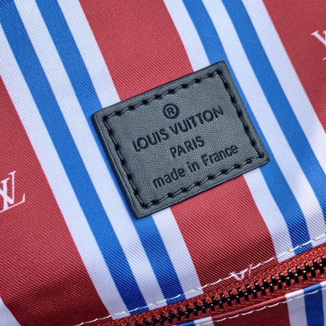 L0vis Vvtt0n Christopher Backpack M25016-38 x 44 x 12.5CM