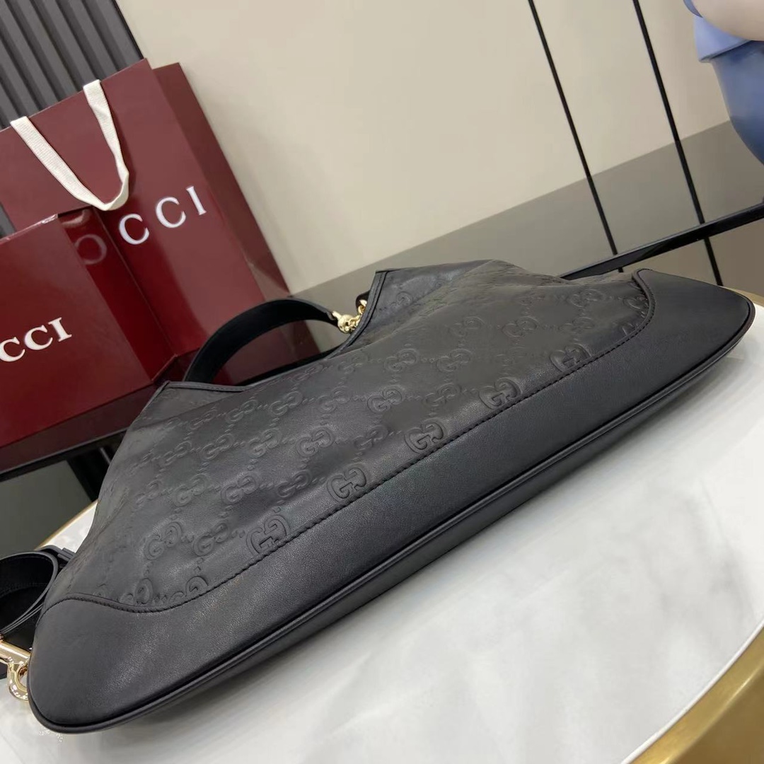 Gvc*1 Body Shoulder Bag-42*36*2CM