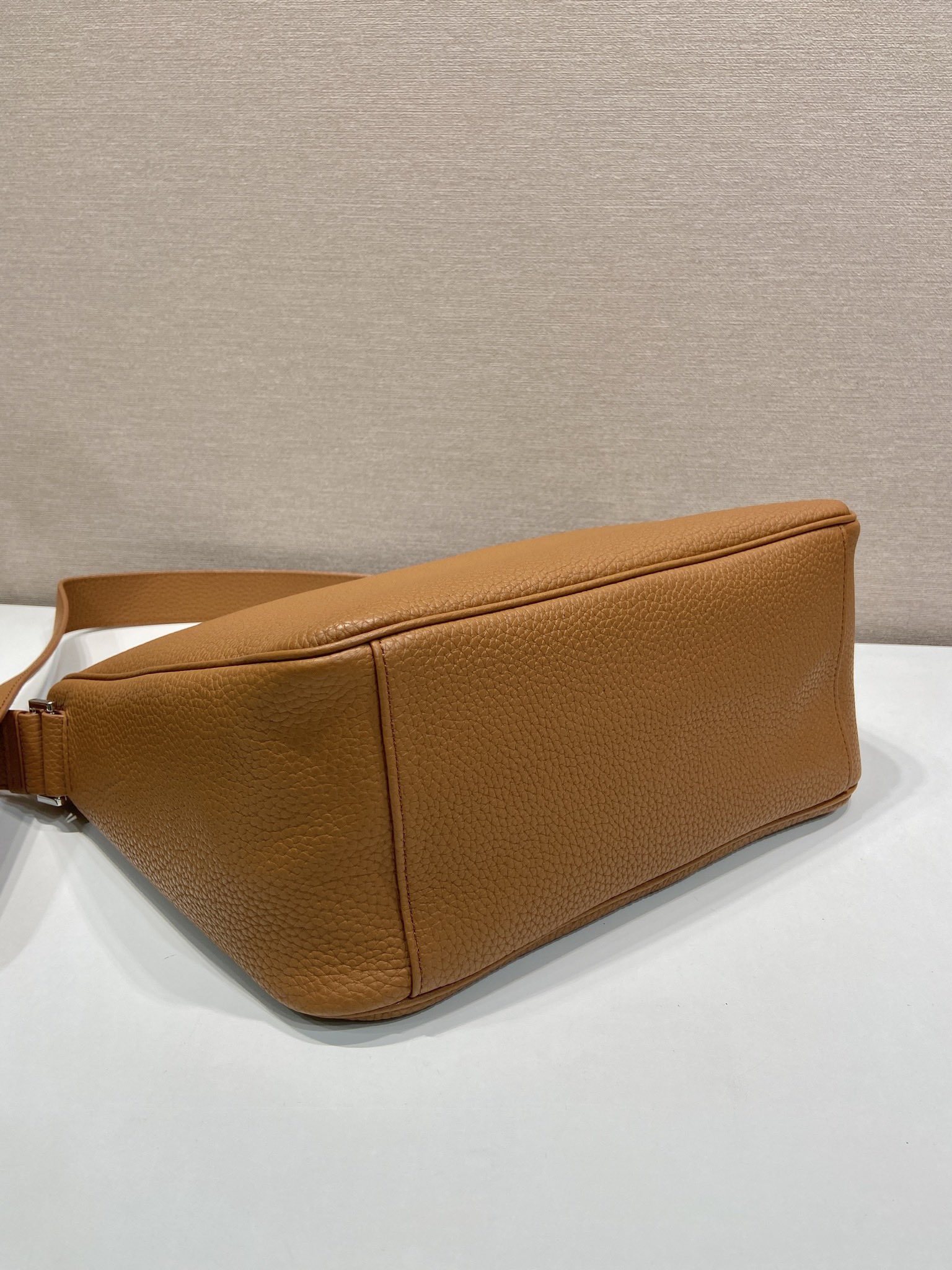 Pra*a Leather Shoulder Bag-2VH182-30*24*13CM