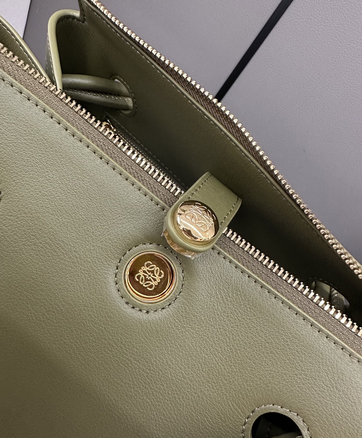 Lowee Madrid Bag-23.5*10*19CＭ