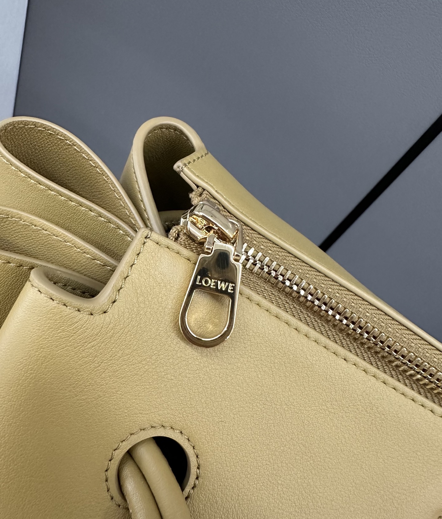 Lowee Madrid Bag-28.5*11*23CＭ