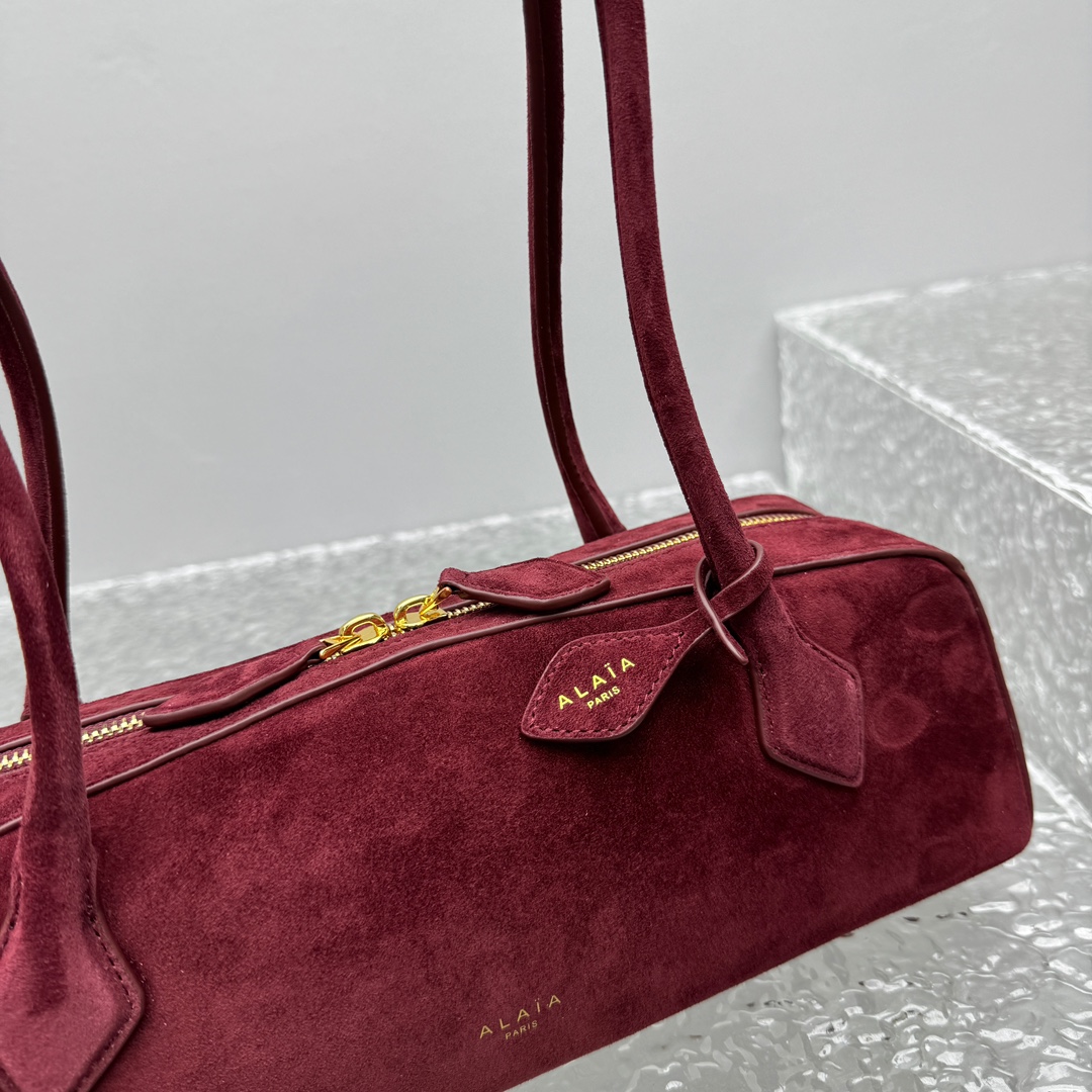 Alaïa Le Teckel "Sausage Dog" Shoulder Bag-32*13*10CM