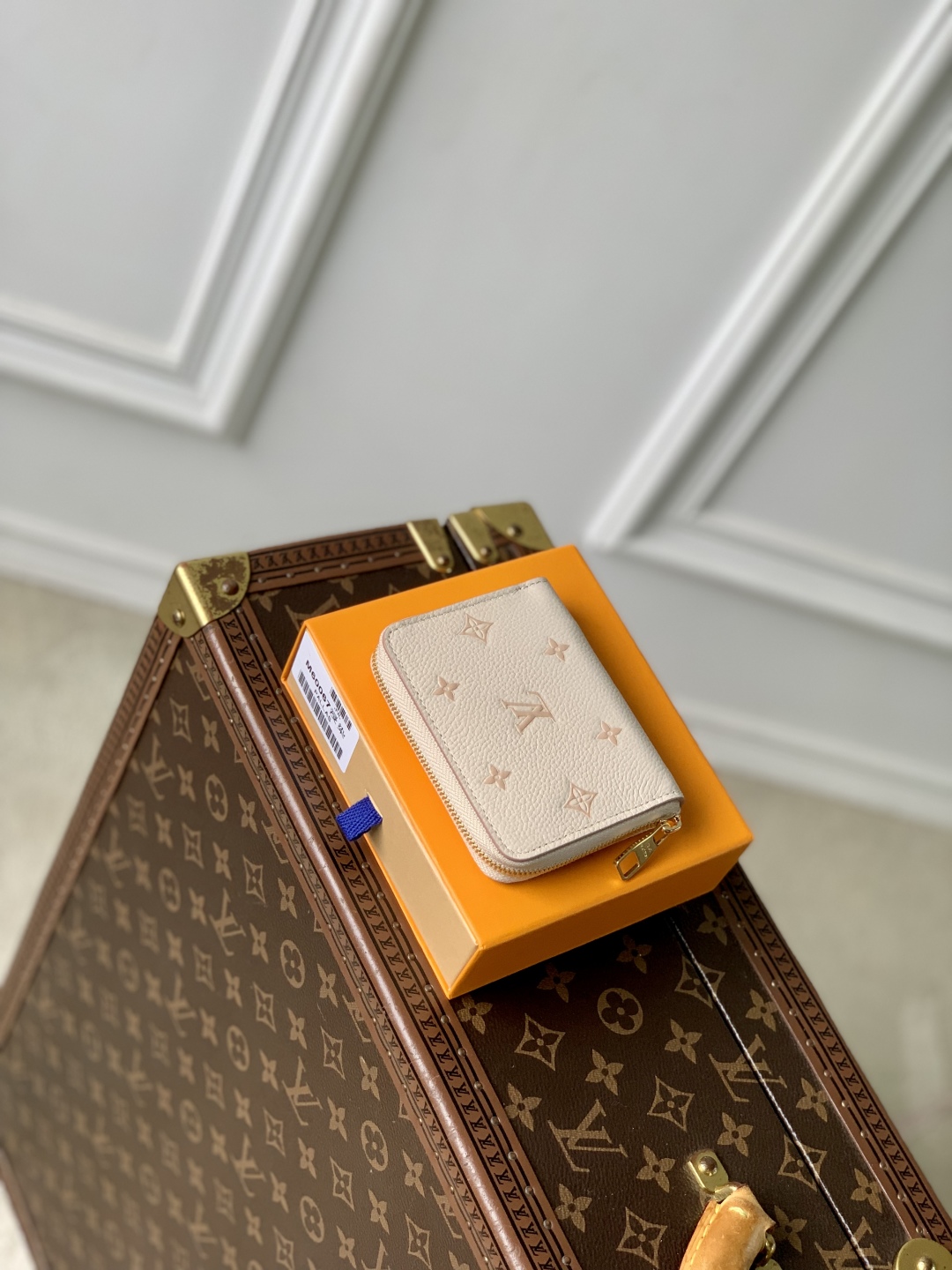 l0vis Vvtt0n zippy wallet-11 x 8.5 x 2cm