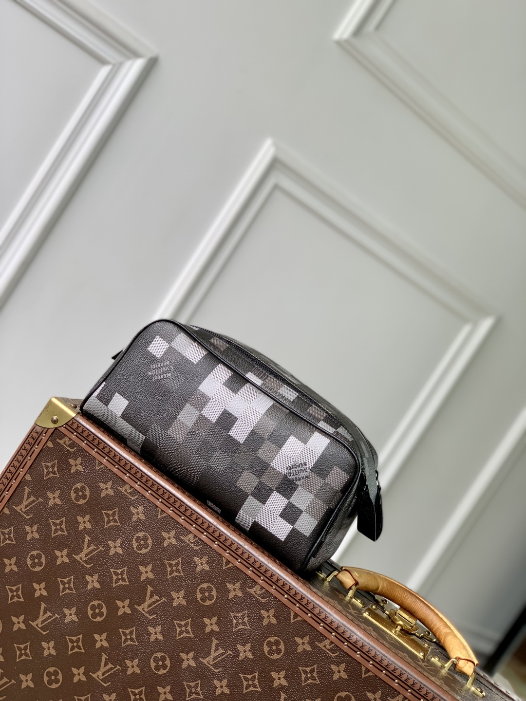 l0vis Vvtt0n locker dopp kit pouch -28 x 15 x 16.5cm