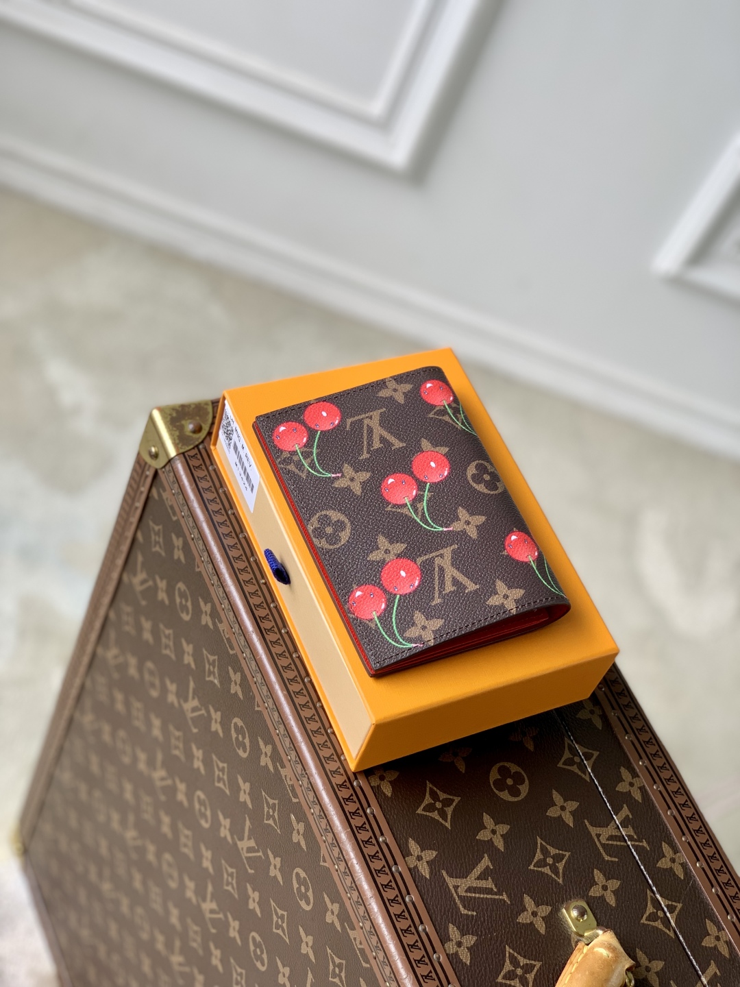 L0vis Vvtt0n Wallet-14 x 2.5 x 10CM