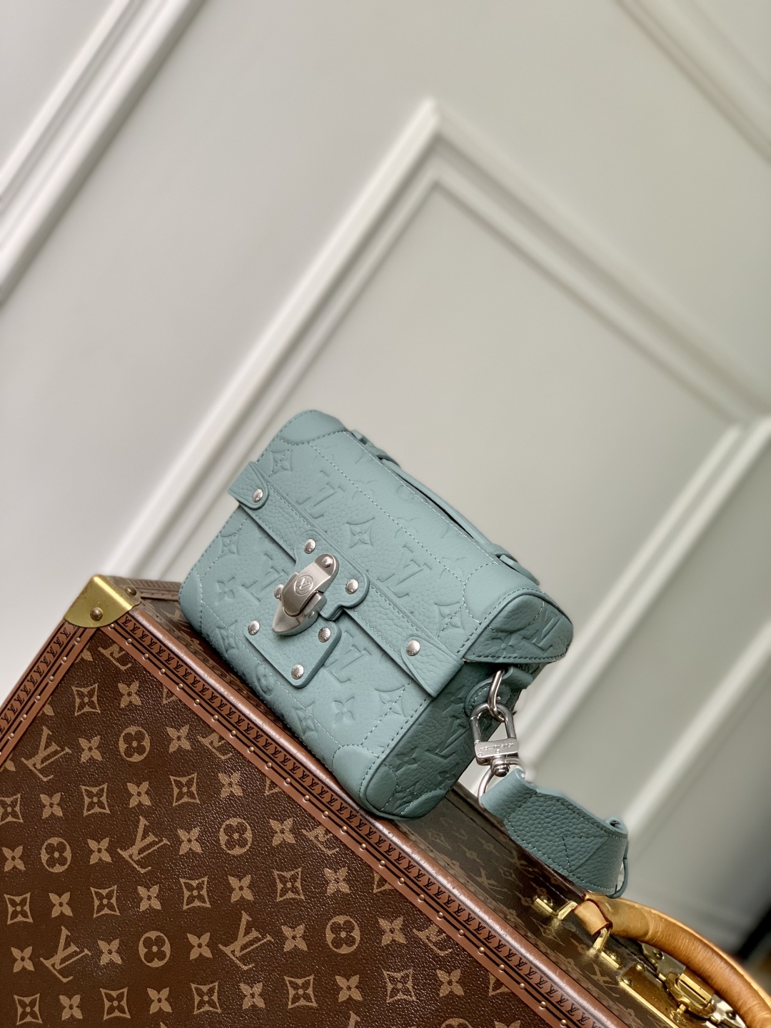 L0vis Vvtt0n Soul Trunk Handbag-15 x 7 x 19CM