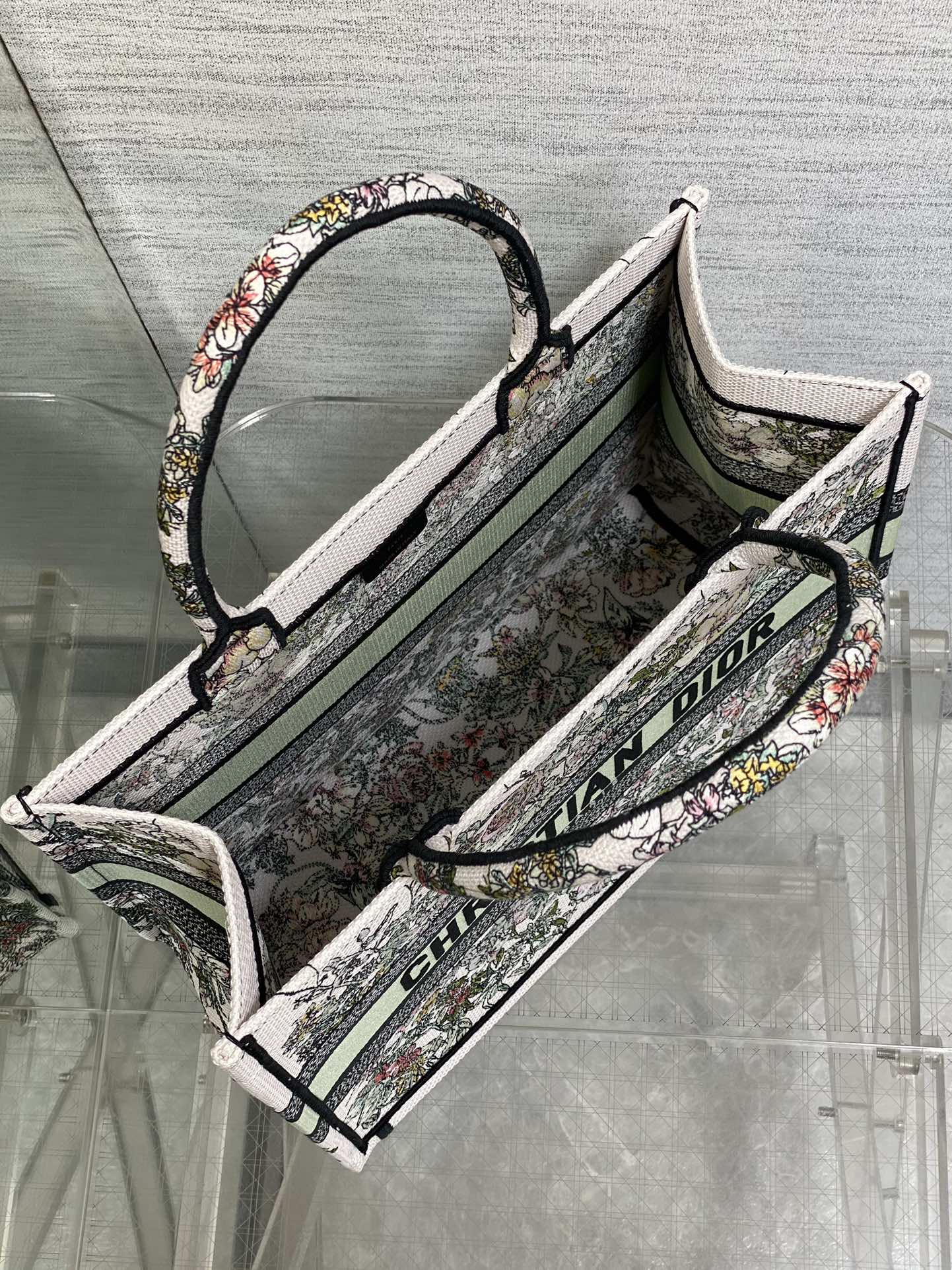 Diro Book Tote-36×16×27CM