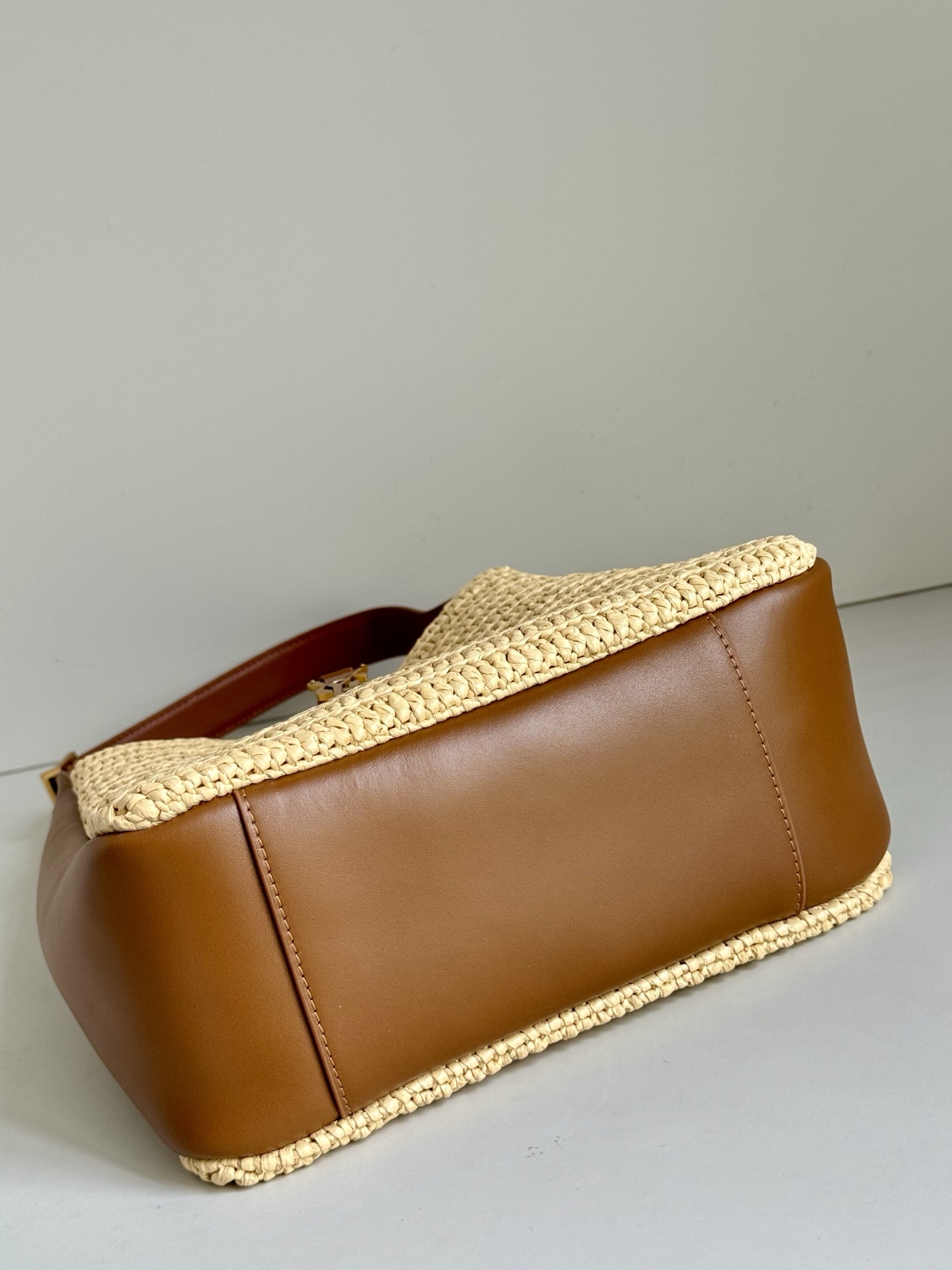Y51 Le5A7 Vintage Bag-23×22×8.5CM