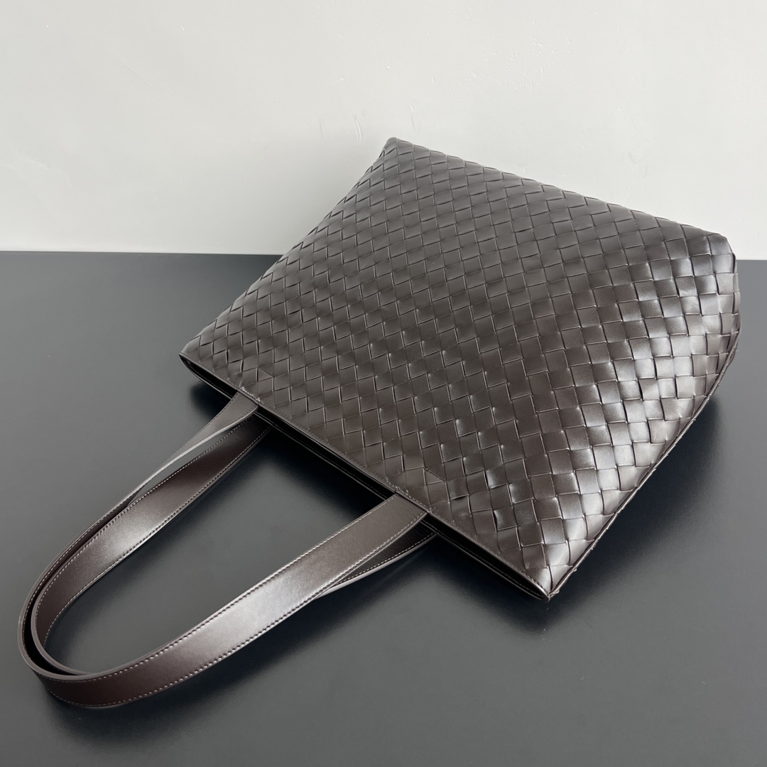 B0tt*ga Ven*ta Tote-35*44*17CM