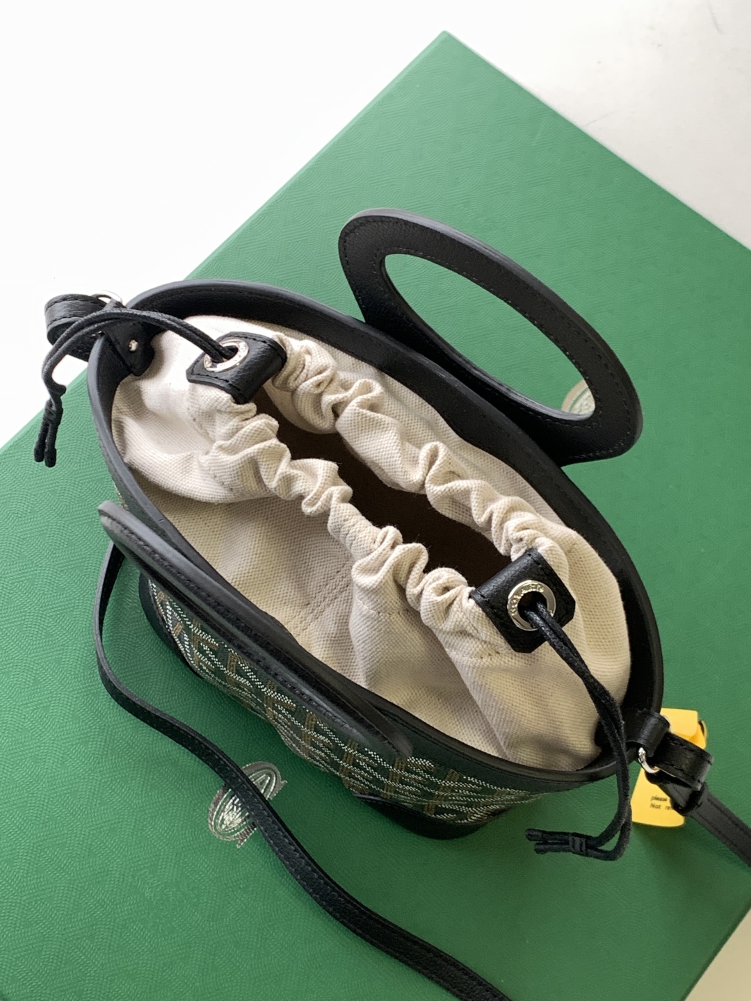G09ard Beluga Bag-23X8X18.5CM