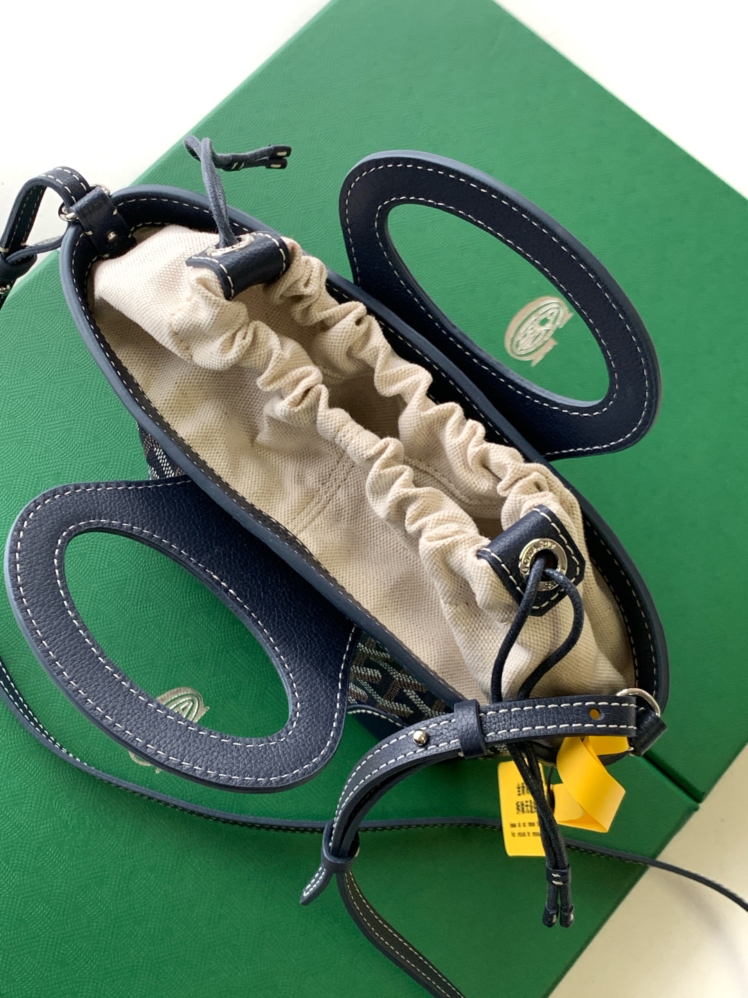 G09ard Beluga Bag-23X8X18.5CM