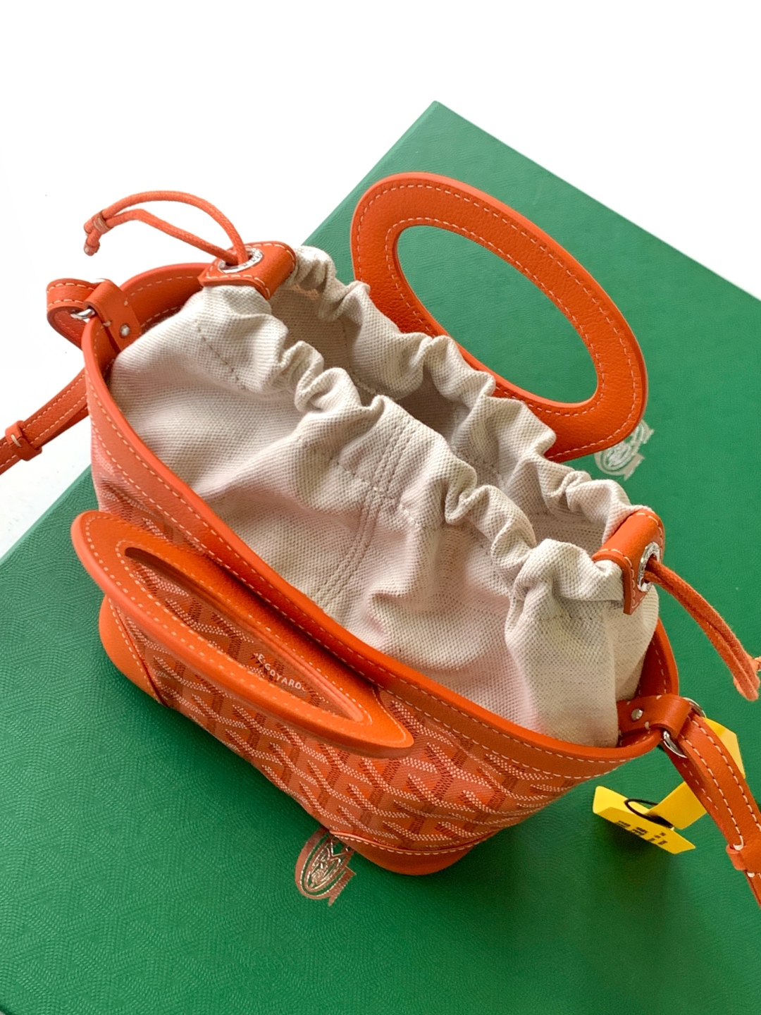 G09ard Beluga Bag-23X8X18.5CM