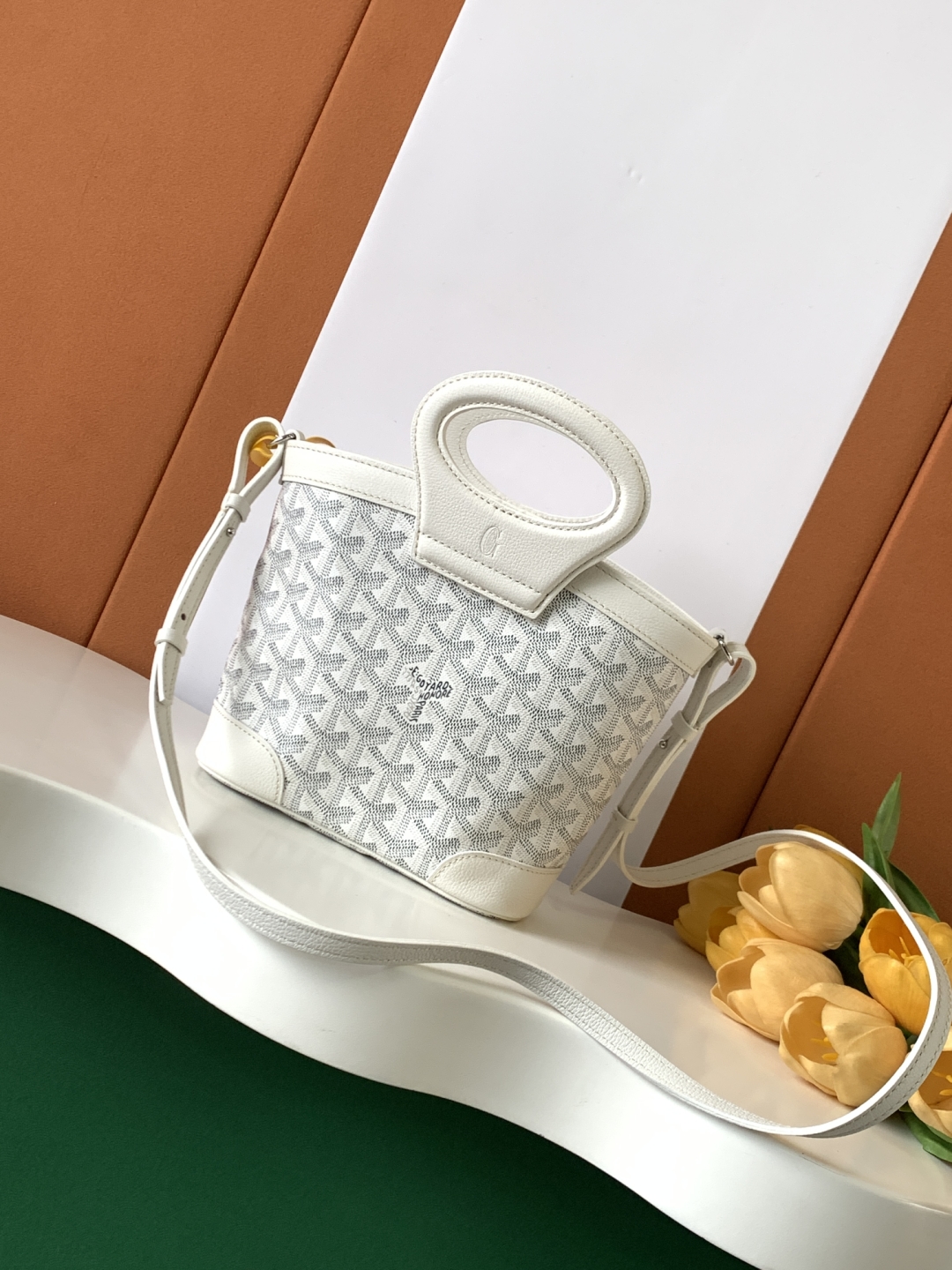 G09ard Beluga Bag-23X8X18.5CM