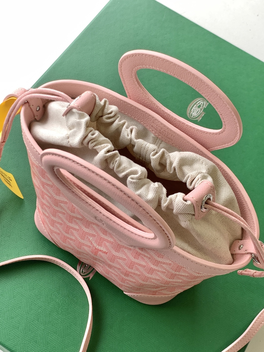 G09ard Beluga Bag-23X8X18.5CM