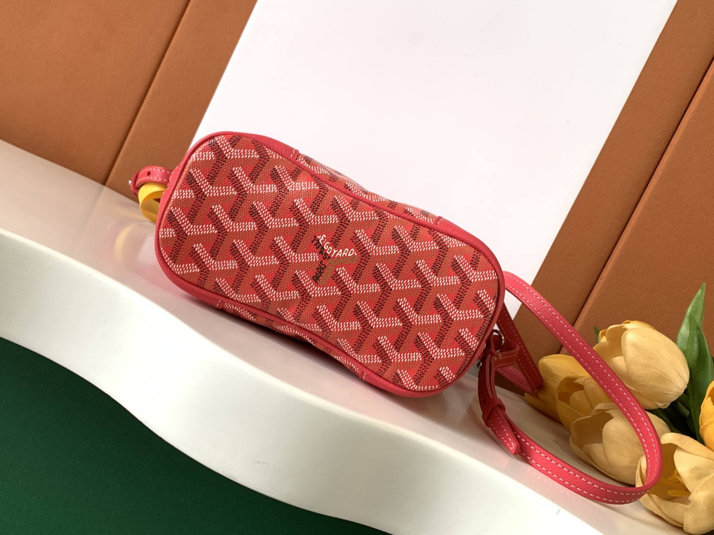G09ard Beluga Bag-23X8X18.5CM
