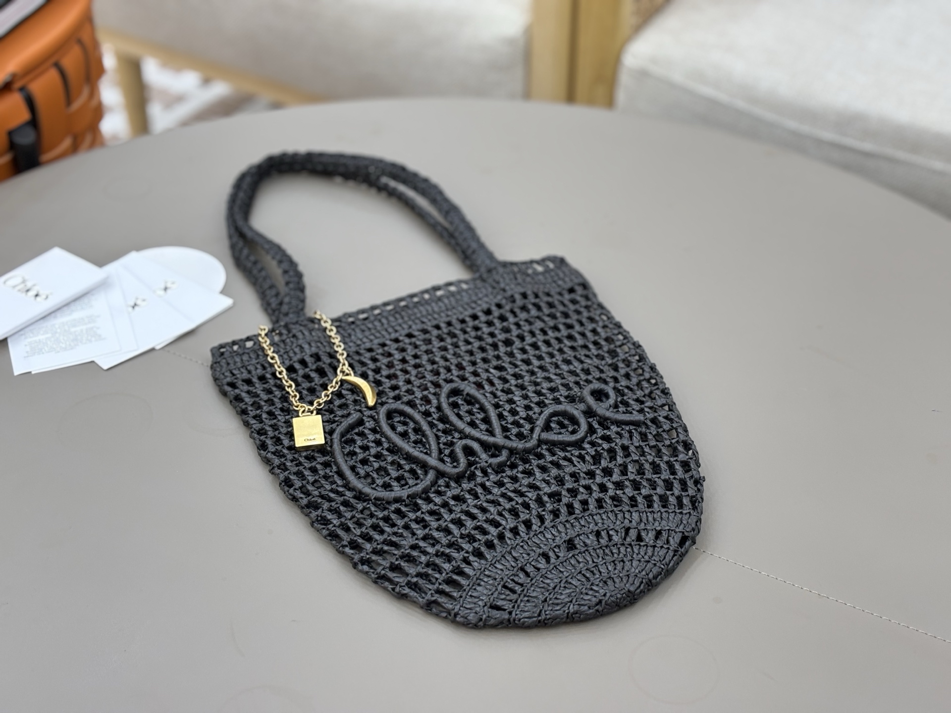 Chloé Banana Bucket-22*30*2CM