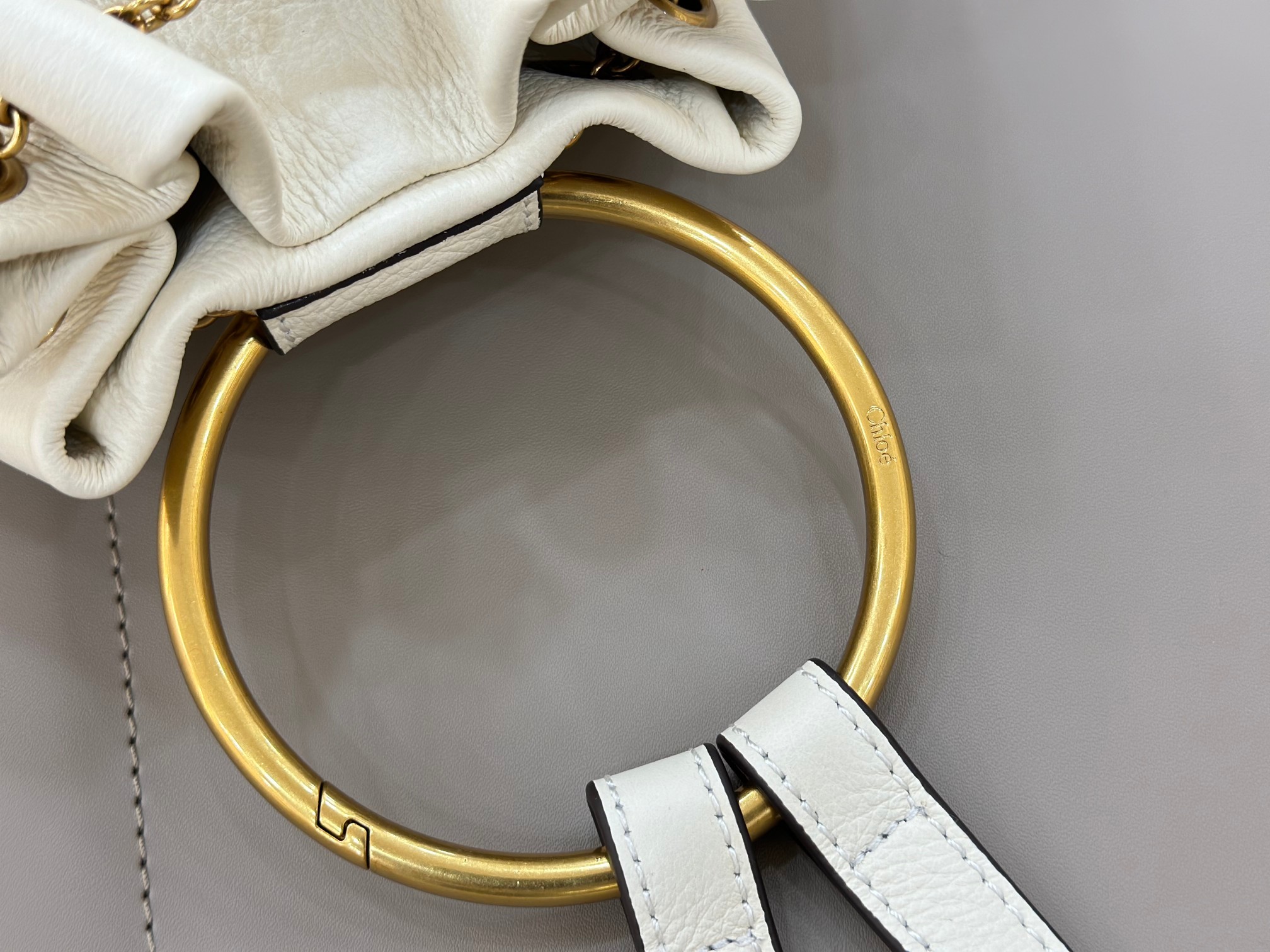 Chloé Bracelet Backpack In Grained Leather-22*20*10.5CM