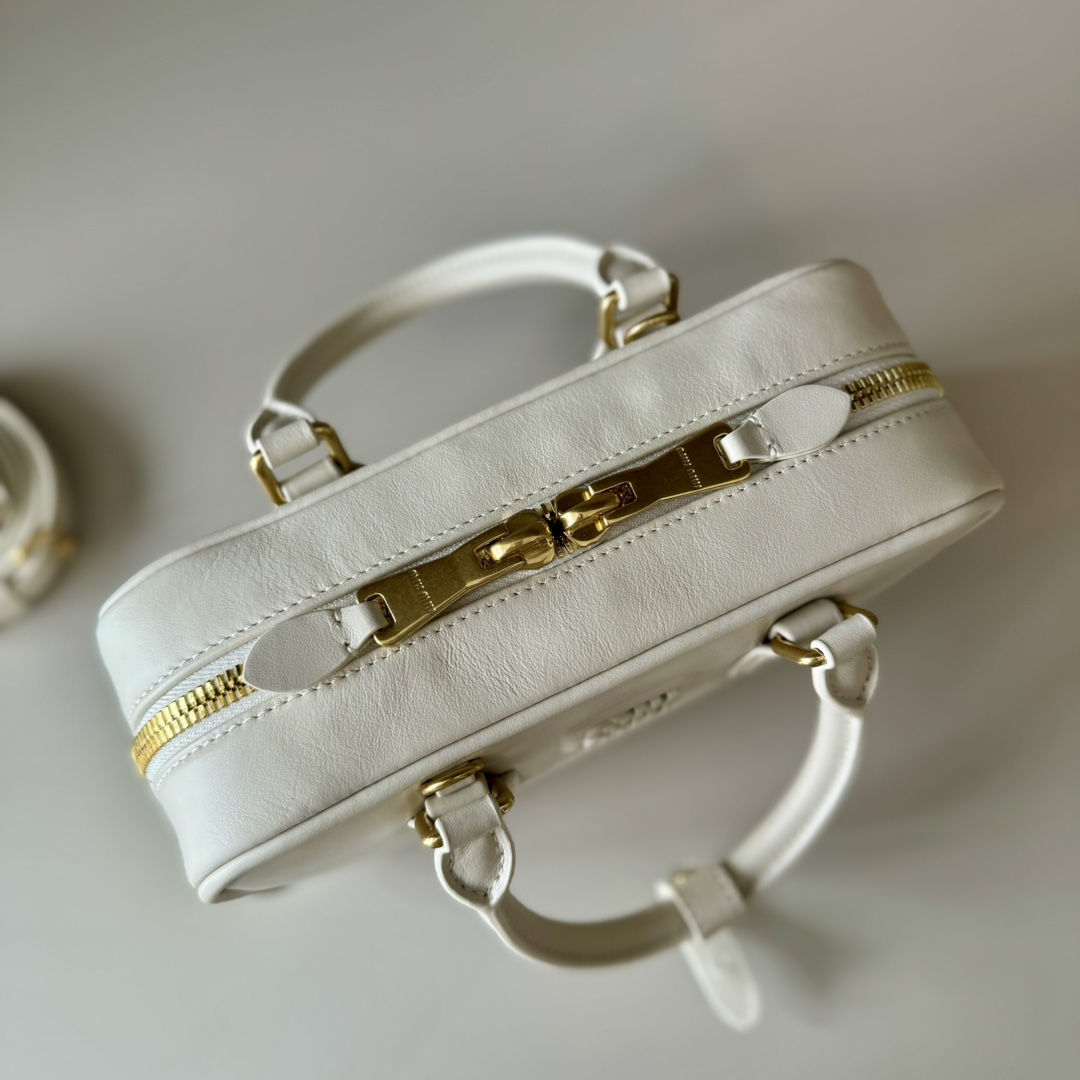 M1um1u Top Handbags-22X10.5X7.5CM
