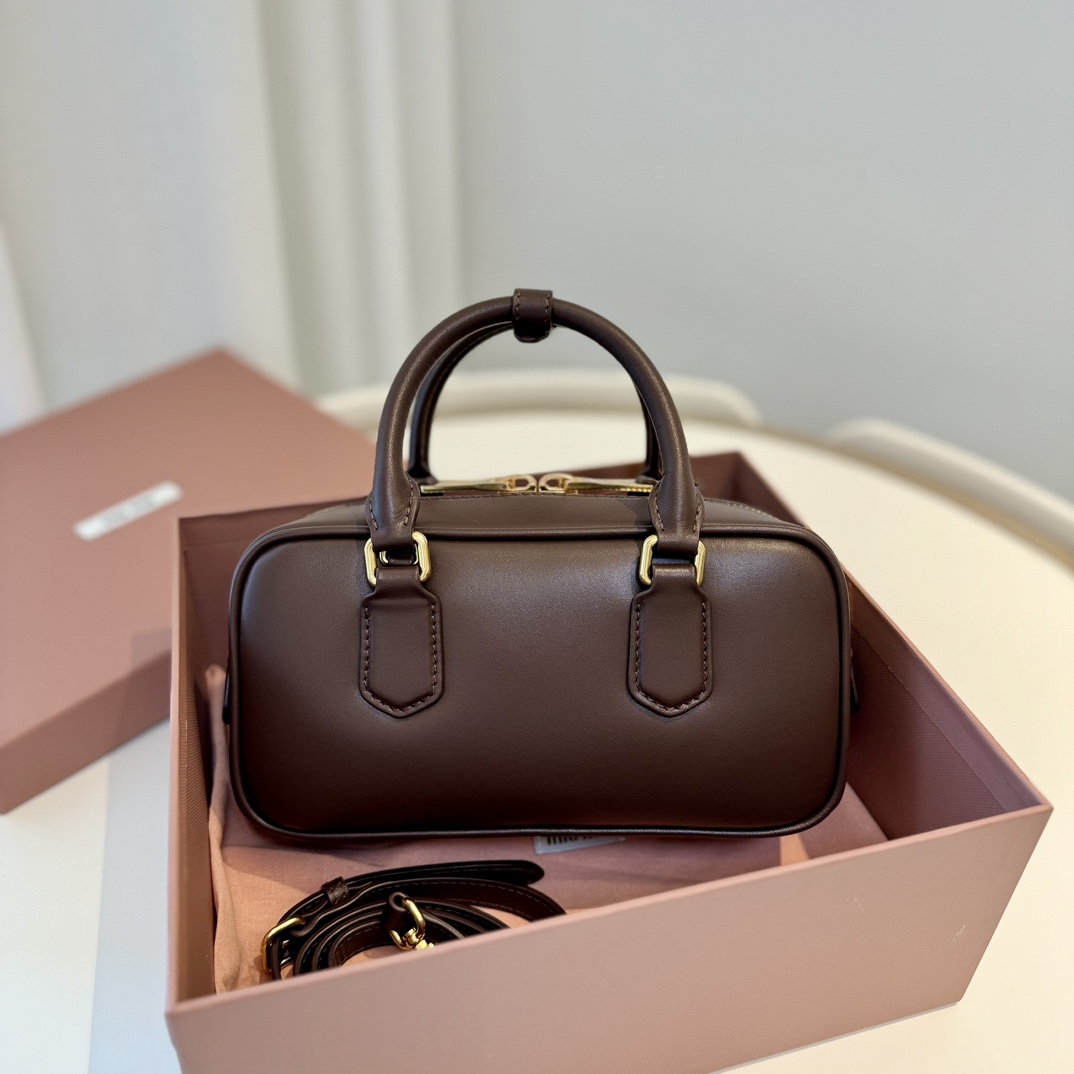 M1um1u Top Handbags-22X10.5X7.5CM