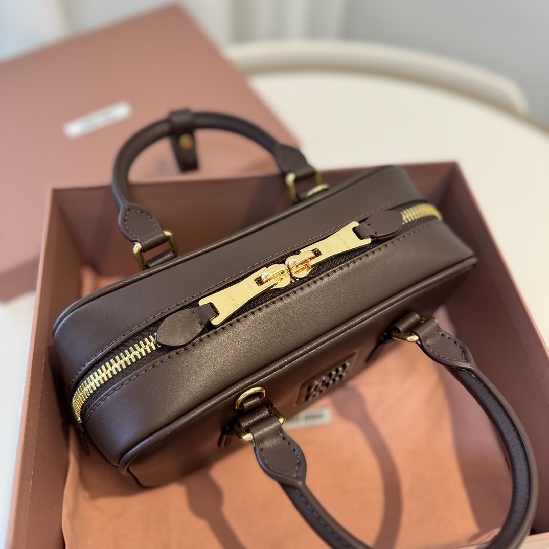 M1um1u Top Handbags-22X10.5X7.5CM