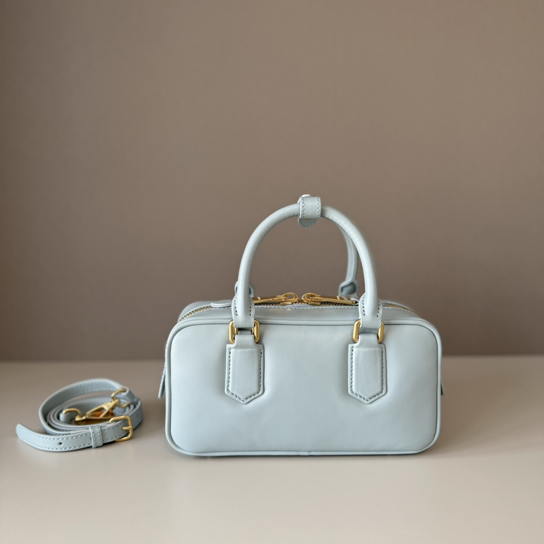 M1um1u Top Handbags-22X10.5X7.5CM