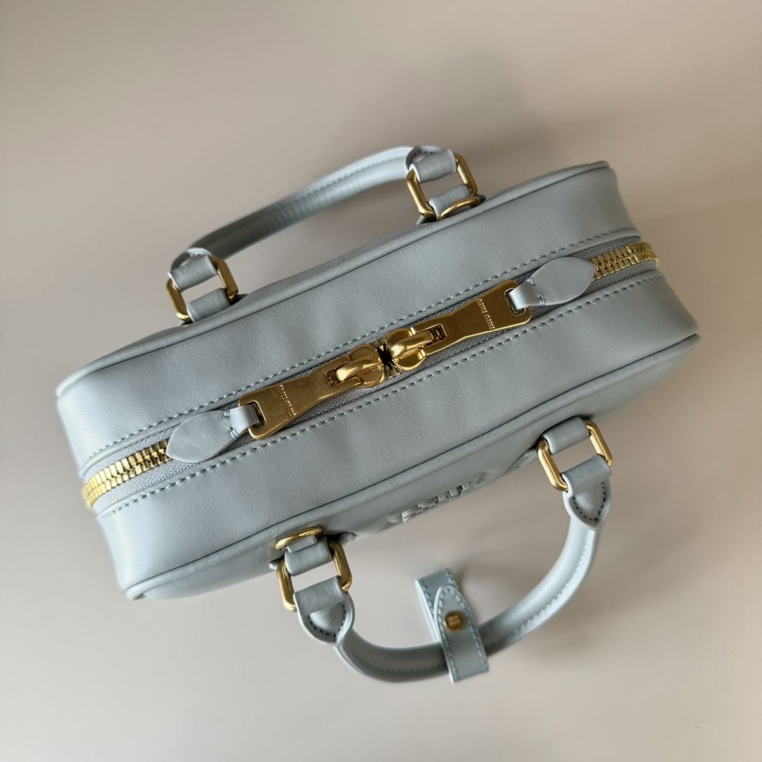 M1um1u Top Handbags-22X10.5X7.5CM