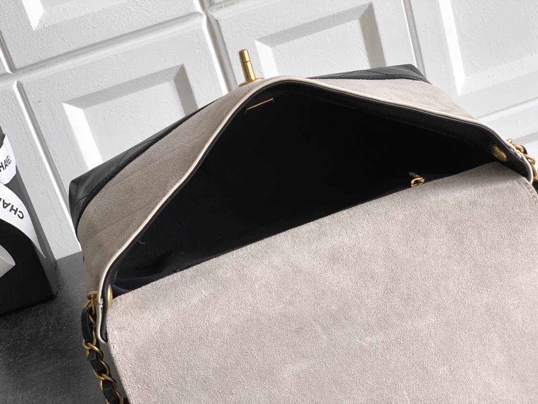 Ch@nel Flap Bag-18x29 x8CM