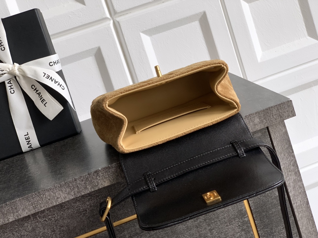Ch@nel Flap Bag-14.5 X 18 X 6.5CM