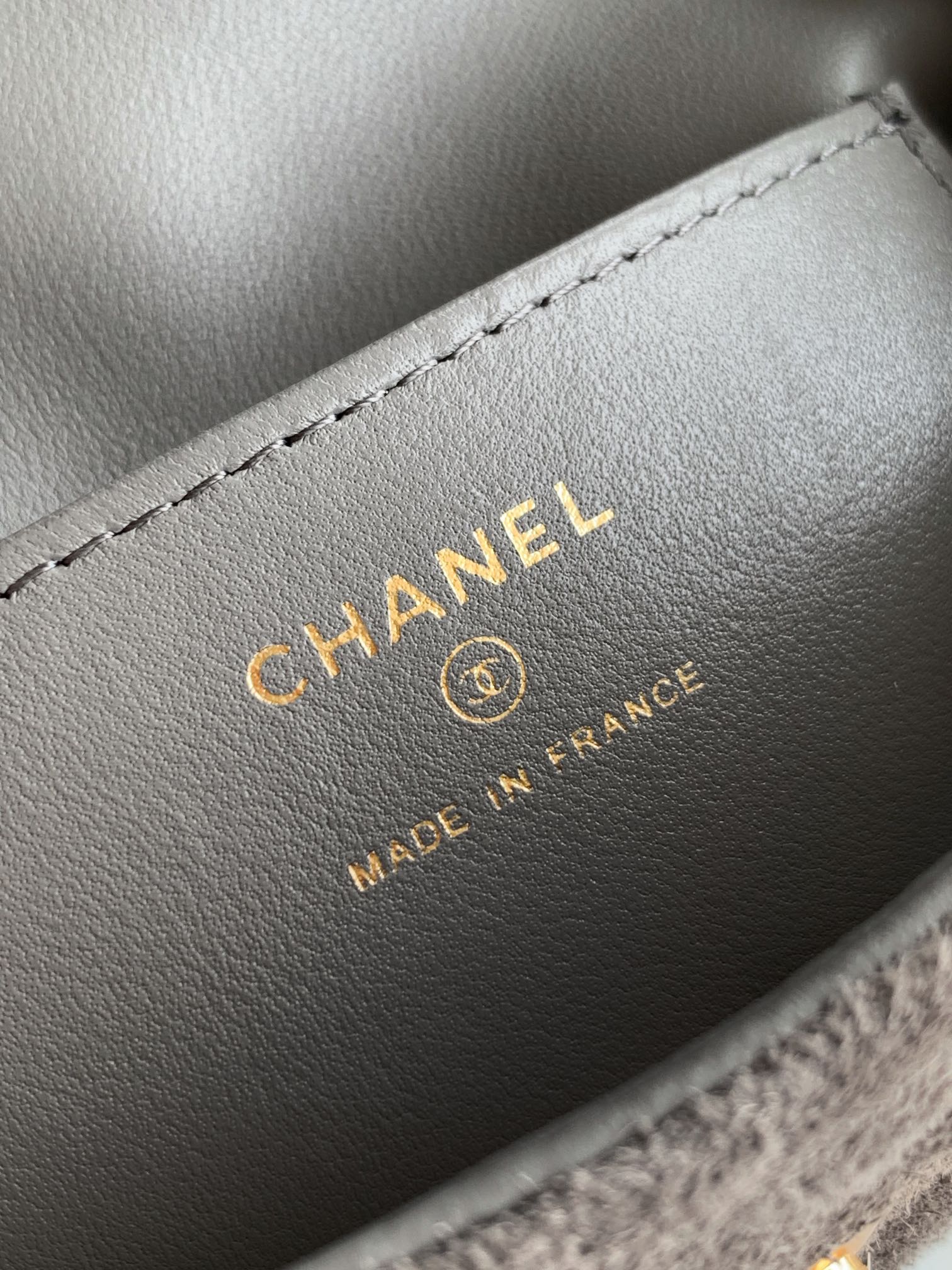 Ch@nel Flap Bag-14.5 X 18 X 6.5CM