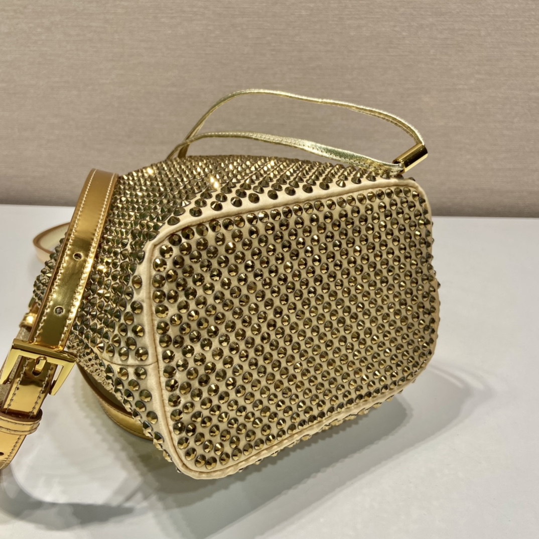 Pra*a 1BE067 Bucket Bag-16*21*10CM