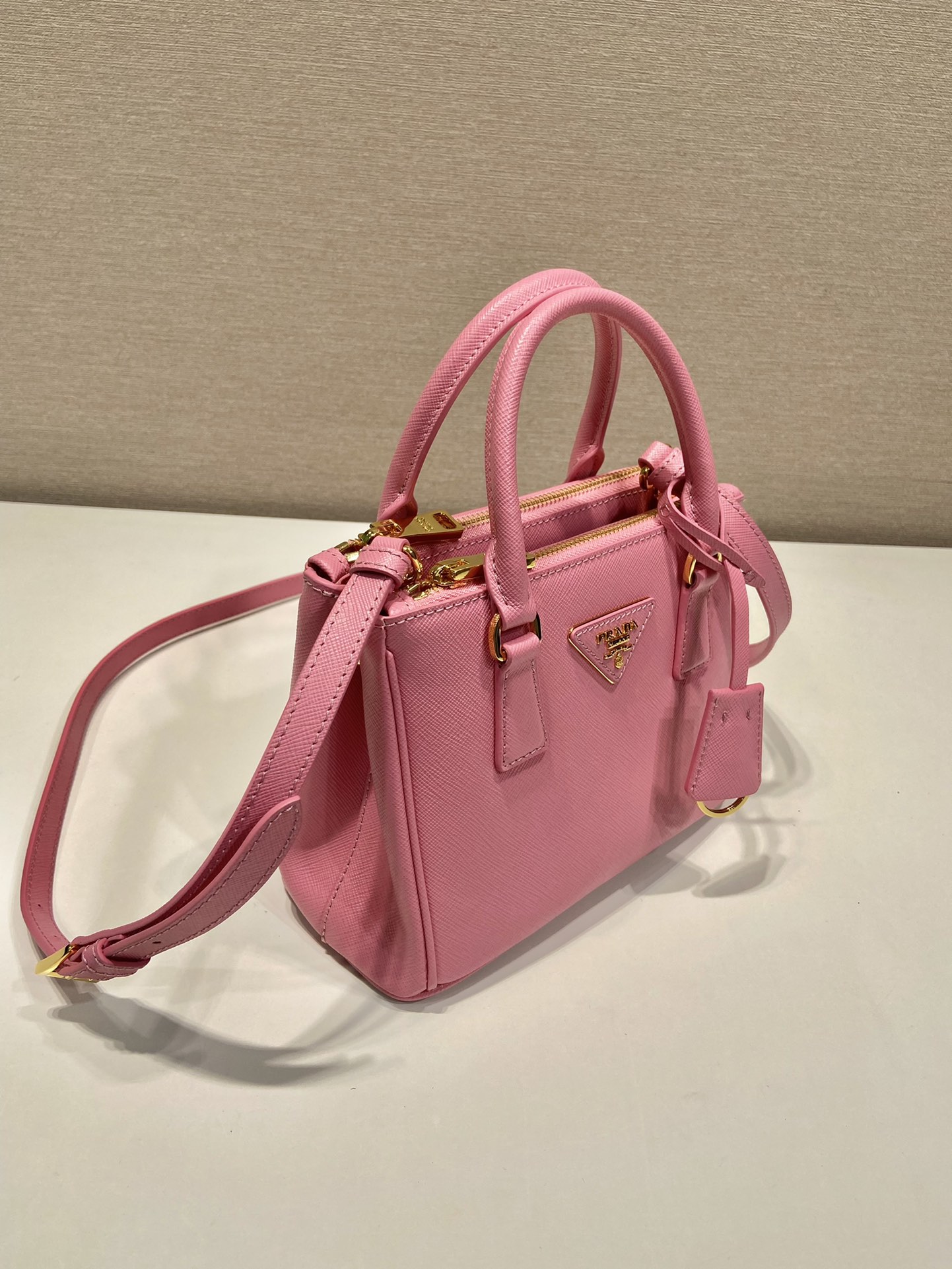 Pra*a Borsa Galleria Small In Saffiano 1BA906-20*15*9.5CM