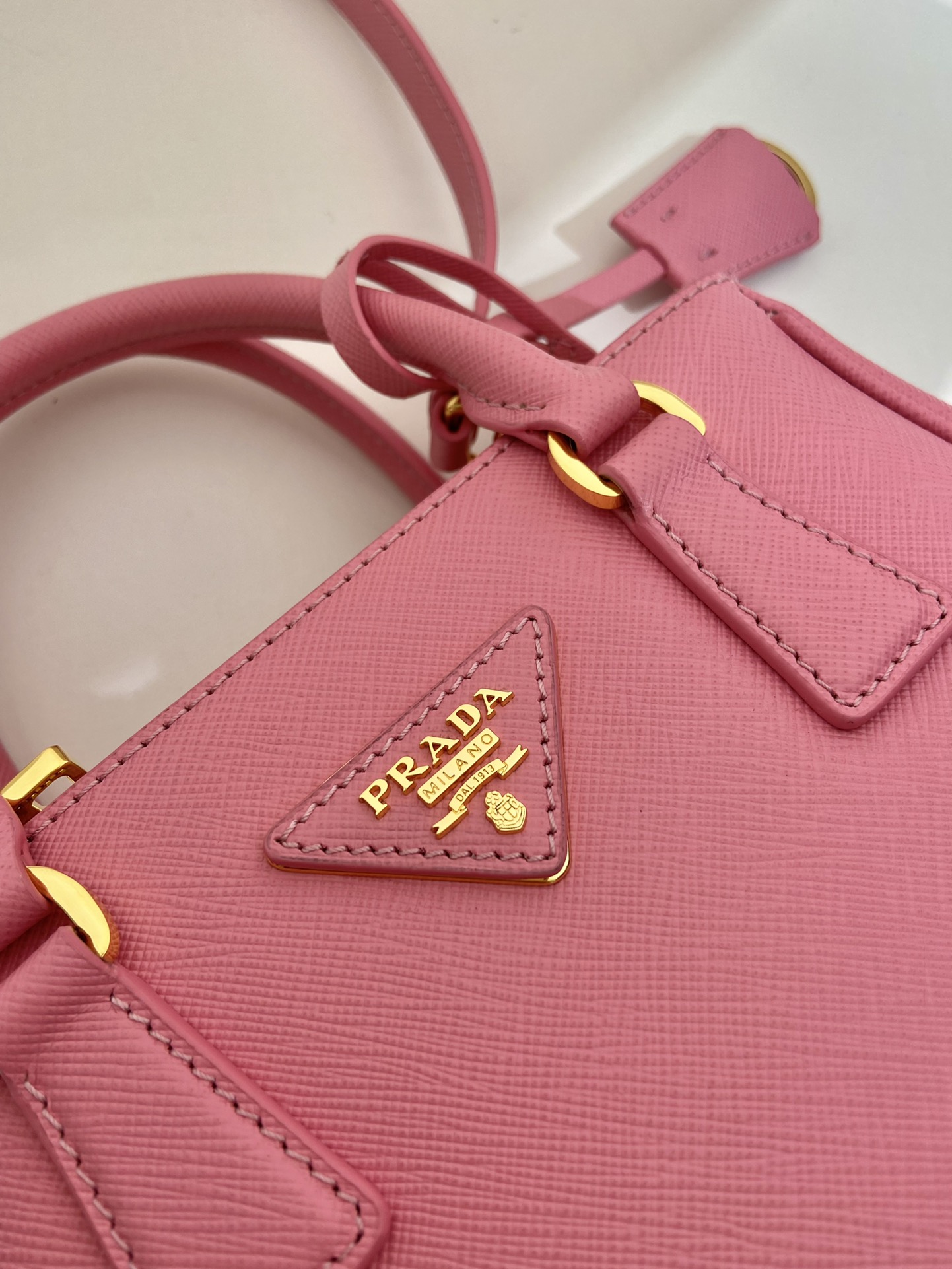 Pra*a Borsa Galleria Small In Saffiano 1BA906-20*15*9.5CM