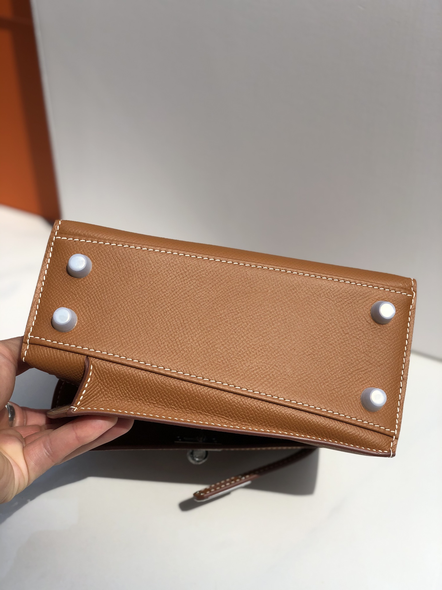 H**me5 Kelly Desordre 20cm Epsom
